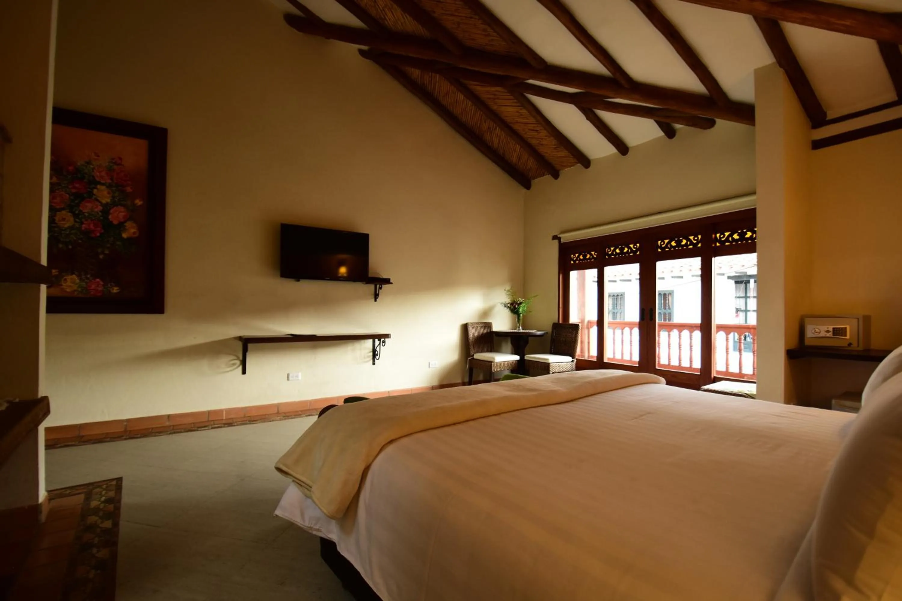 Bed in Hotel Campanario de la Villa