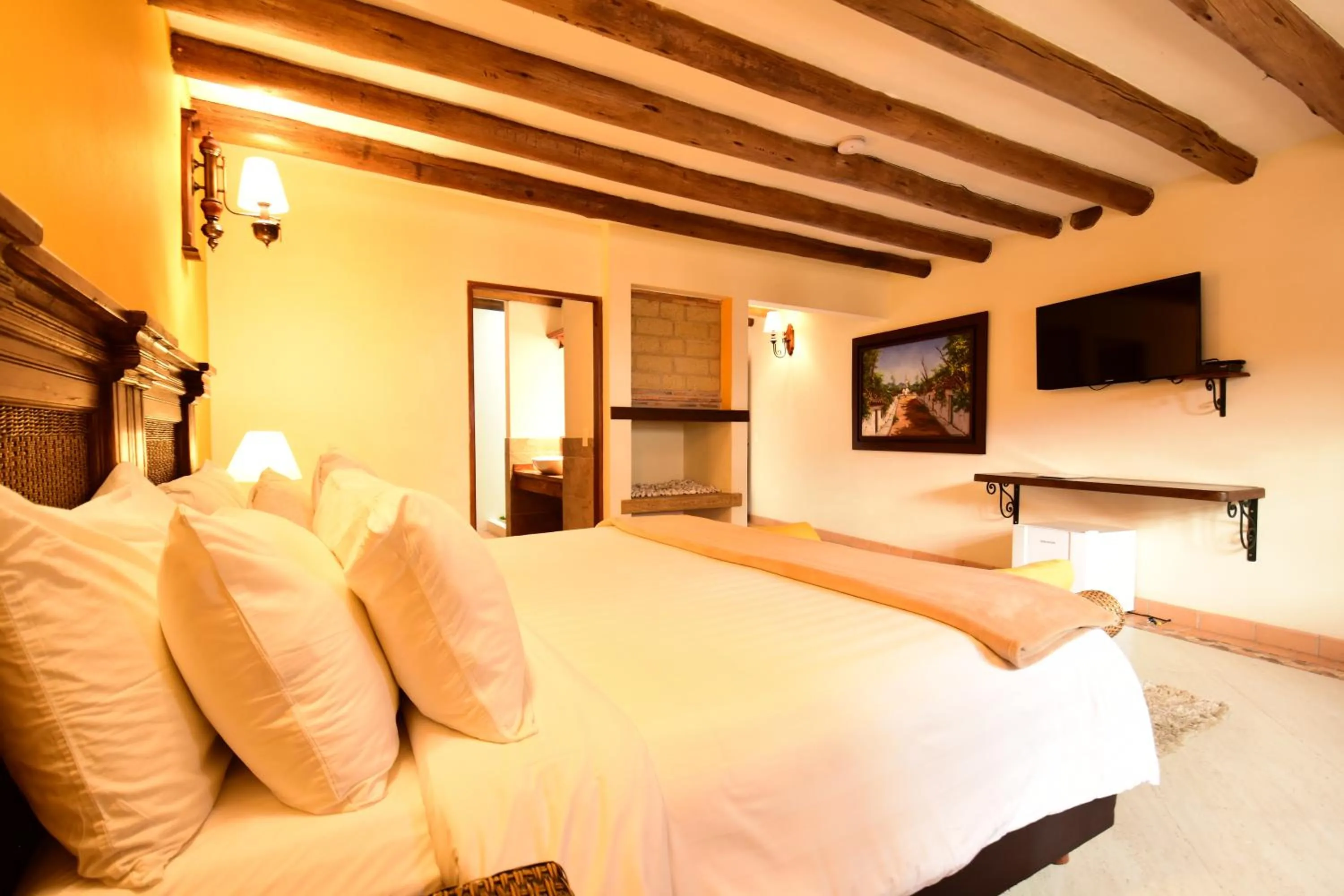 Bed in Hotel Campanario de la Villa