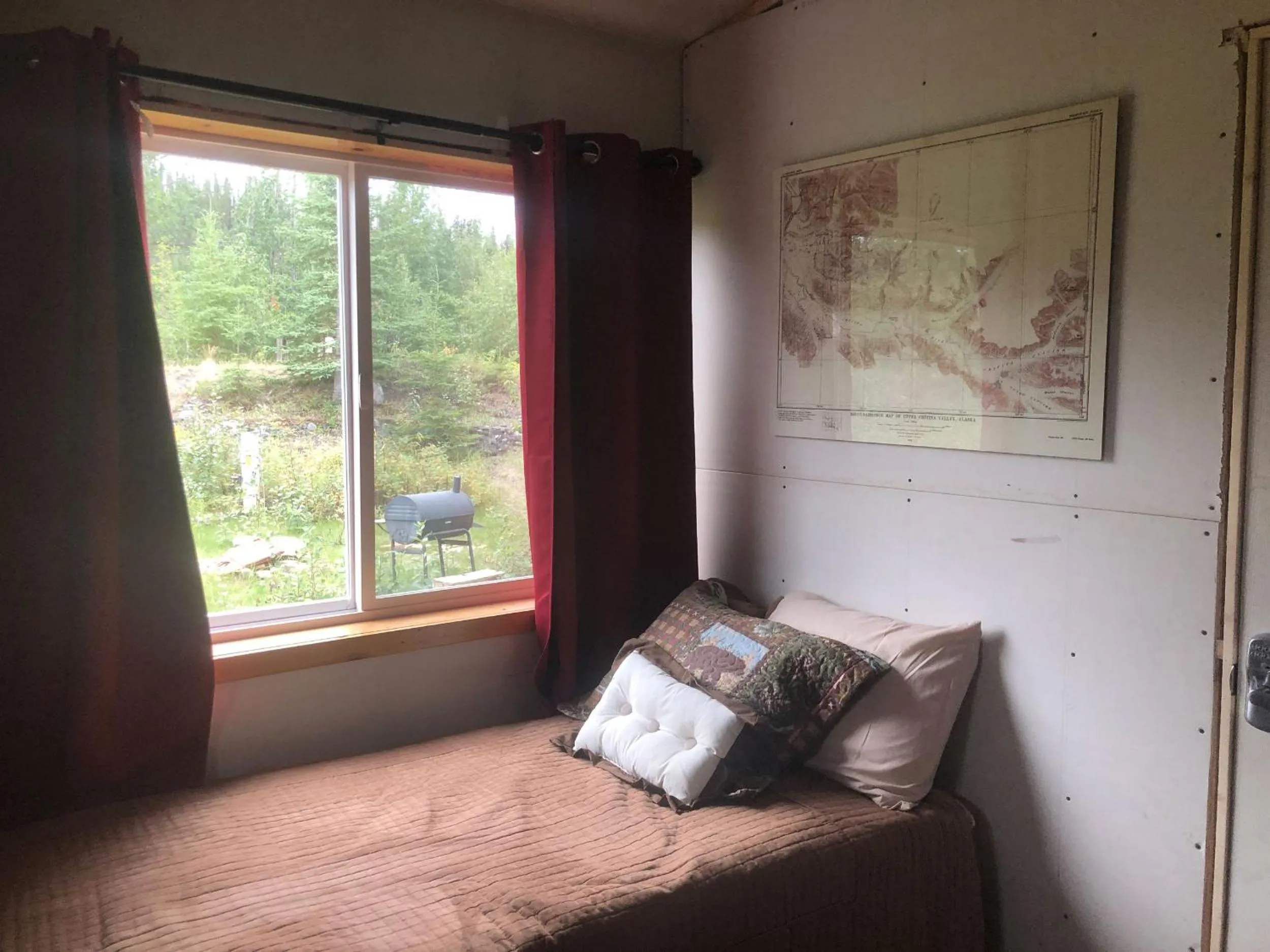 Bed in Uncle Nicolai's Inn B&B