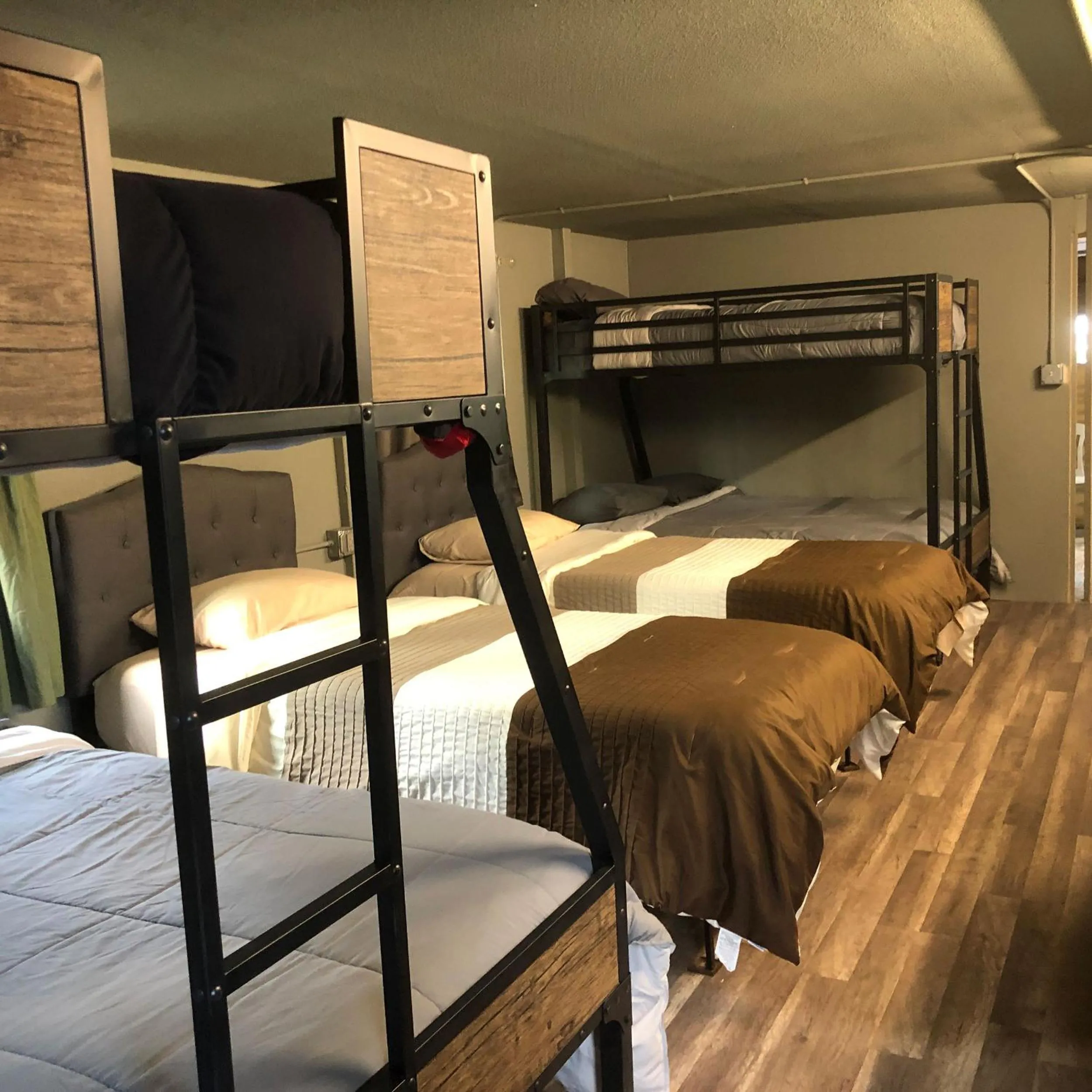 Bed in Uncle Nicolai's Inn B&B