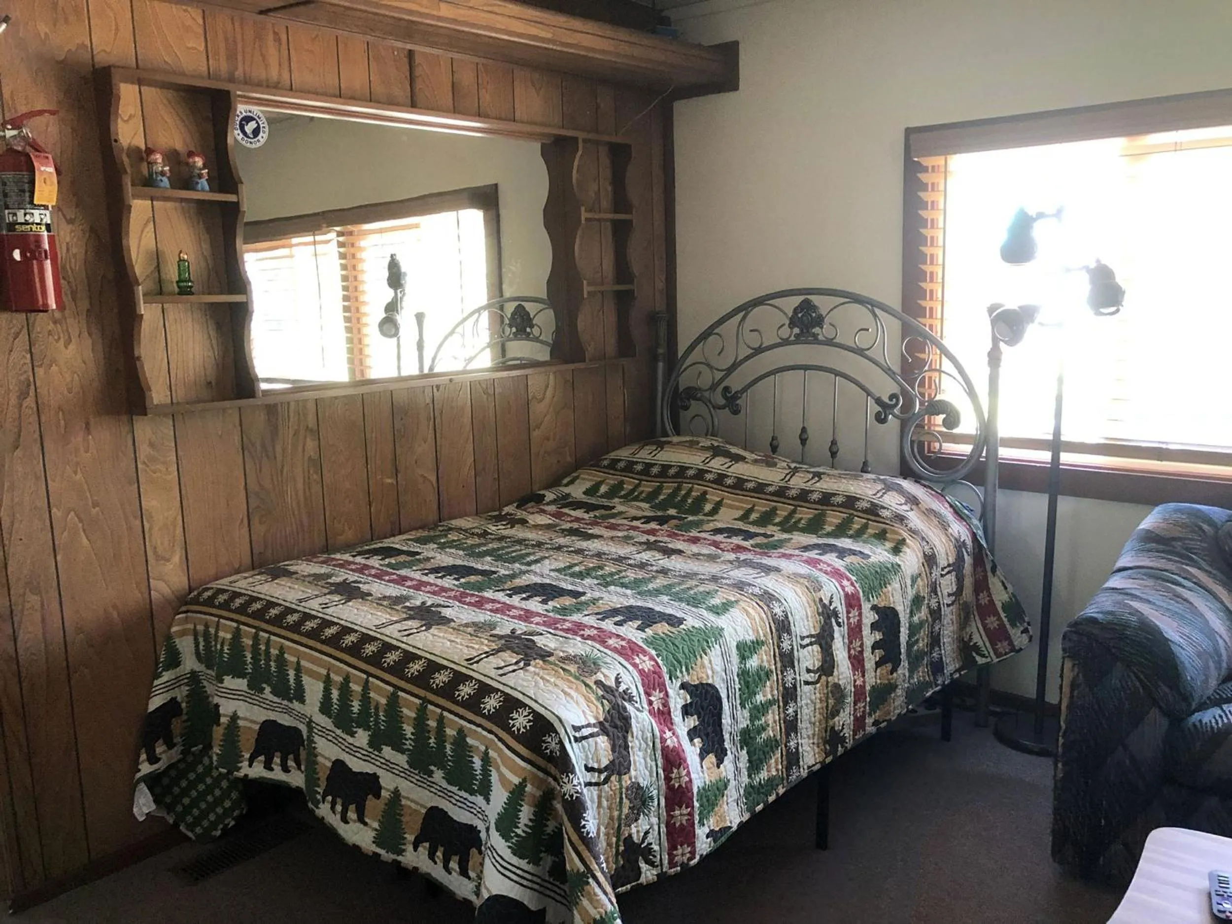 Bed in Uncle Nicolai's Inn B&B