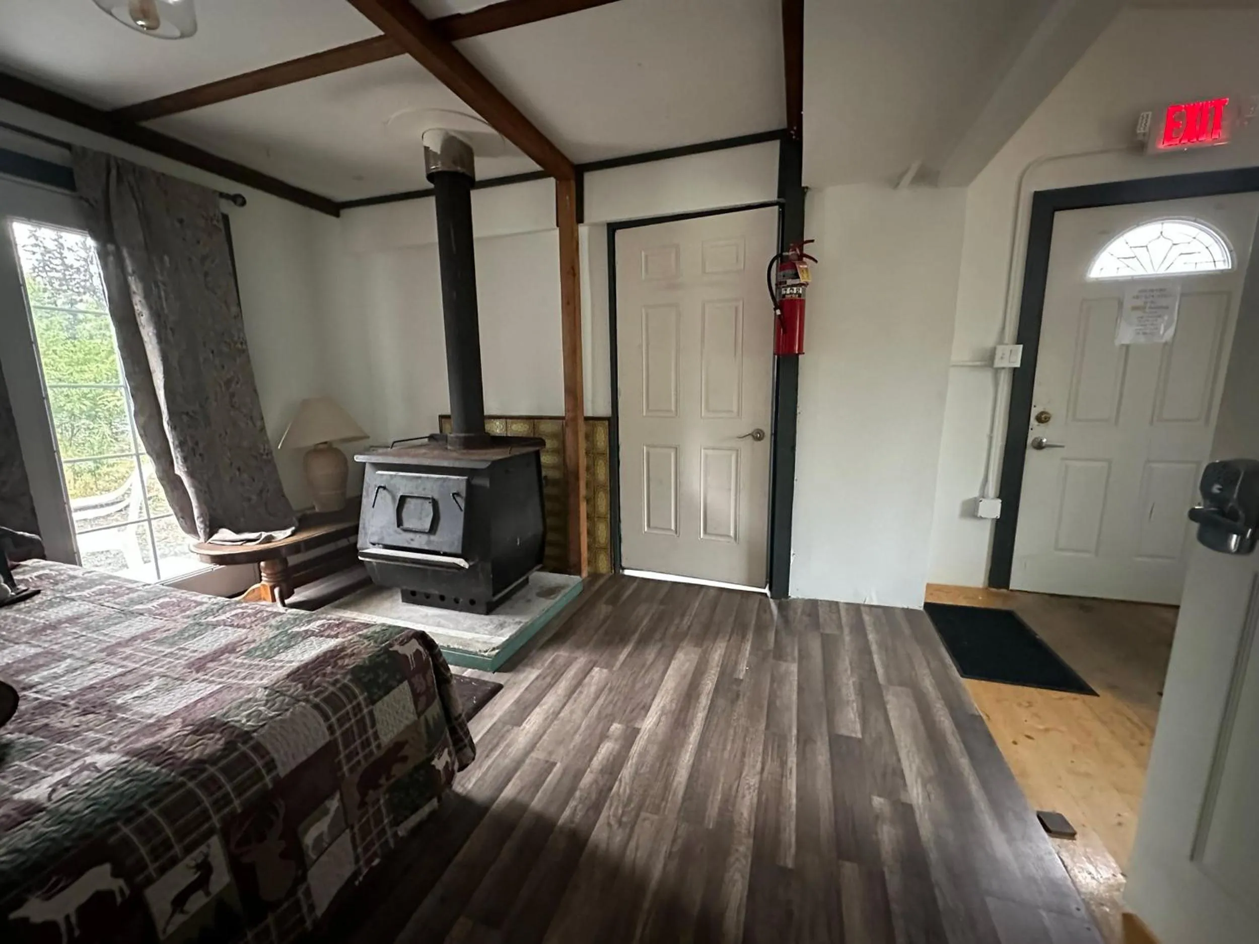 Bed in Uncle Nicolai's Inn B&B