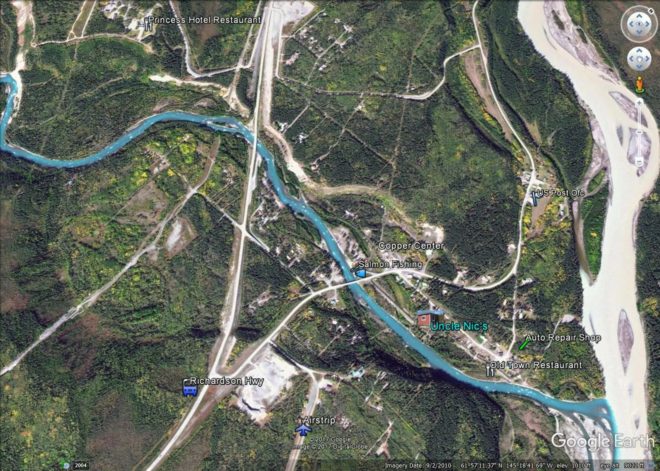 Restaurant/places to eat in Uncle Nicolai's Inn B&B