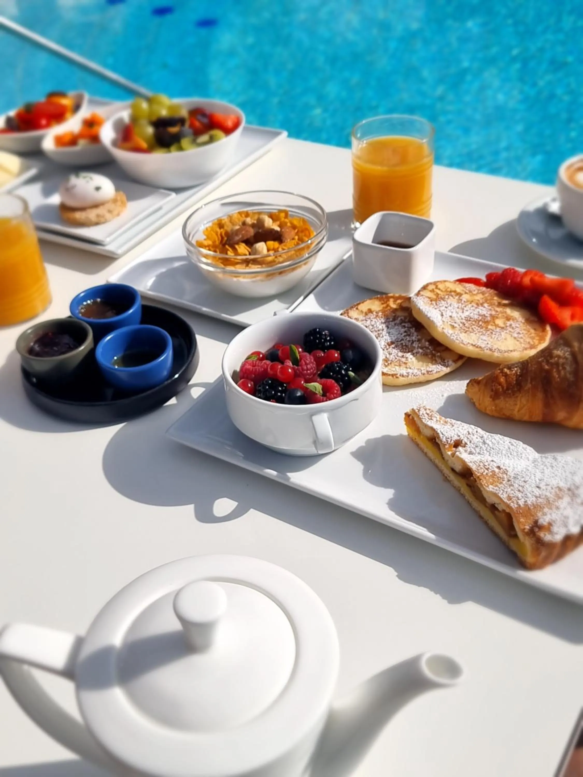 Breakfast in Hotel Costa dei Fiori