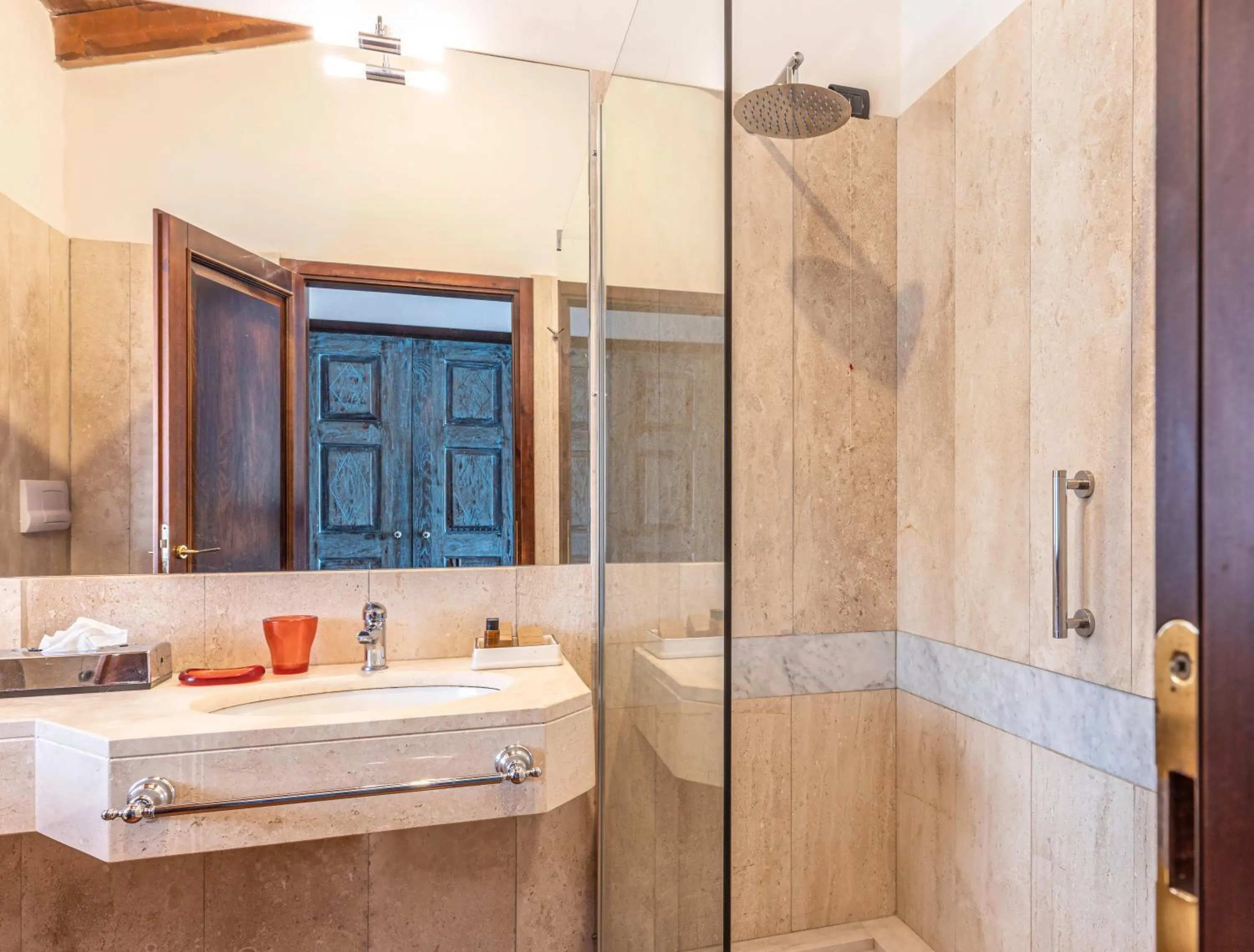 Bathroom in Hotel Costa dei Fiori