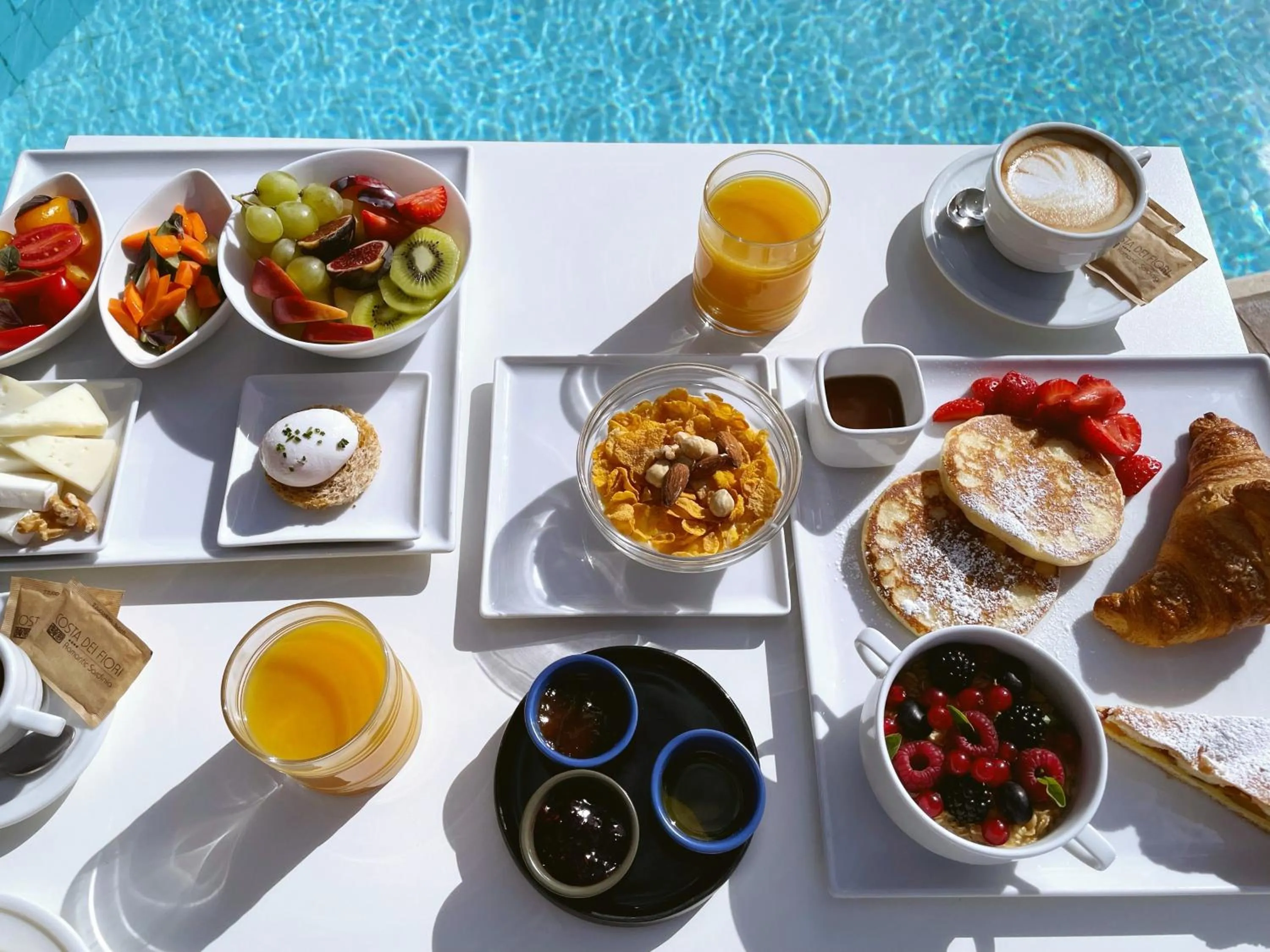 Breakfast in Hotel Costa dei Fiori