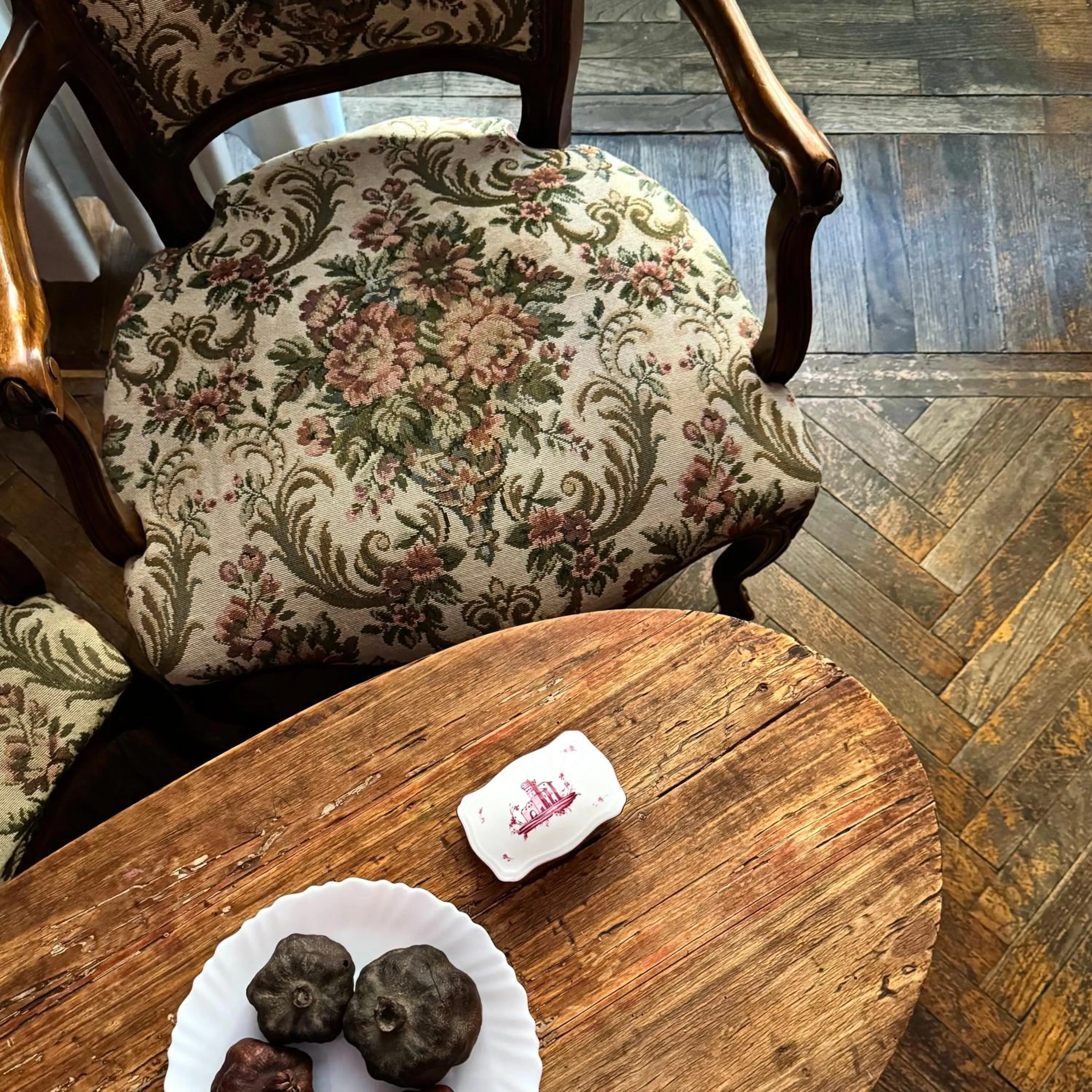 Decorative detail in Hotel Cestelli