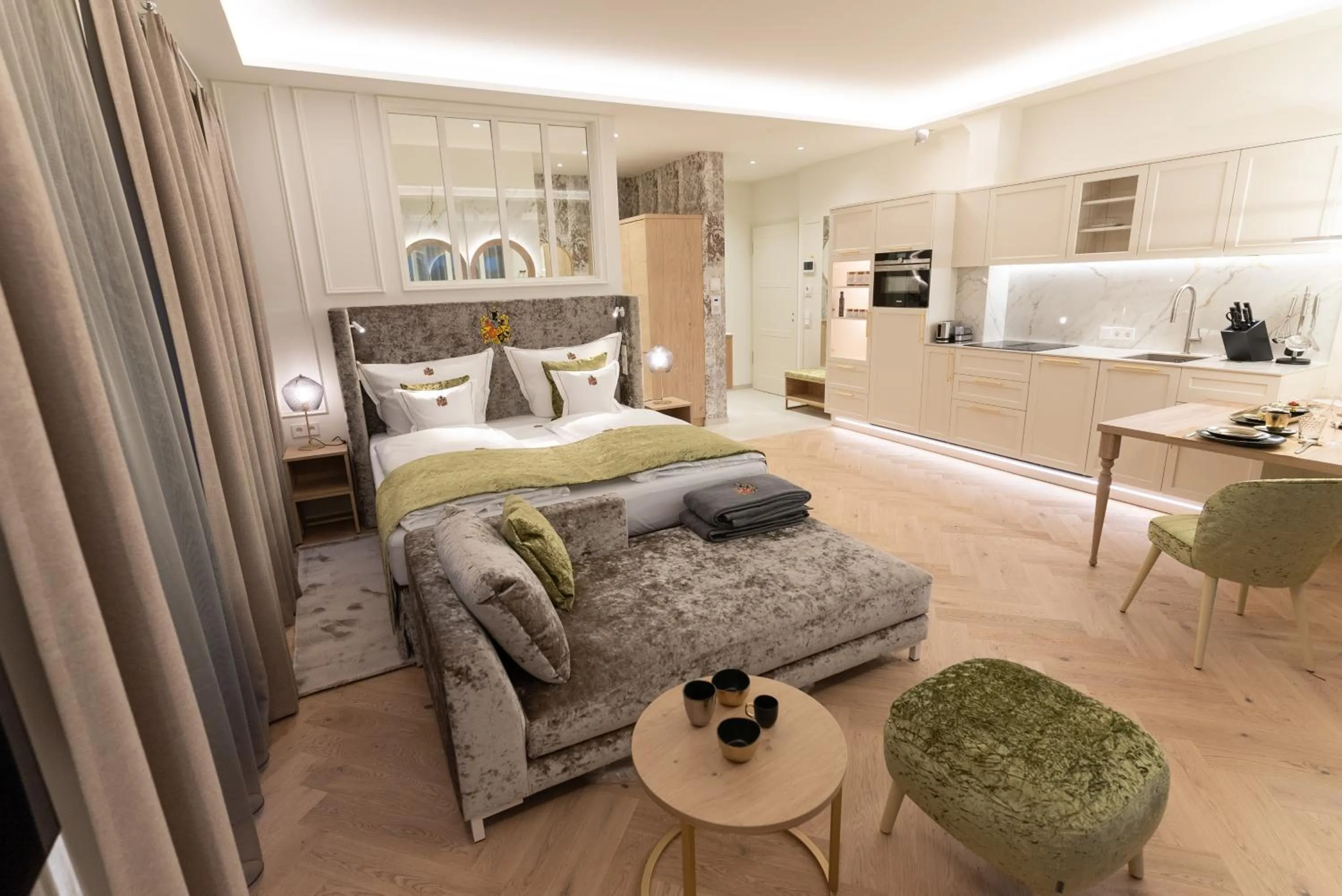 Bed in SCHLOSSRESIDENZ - Boutique Apartments & Hotel Suiten