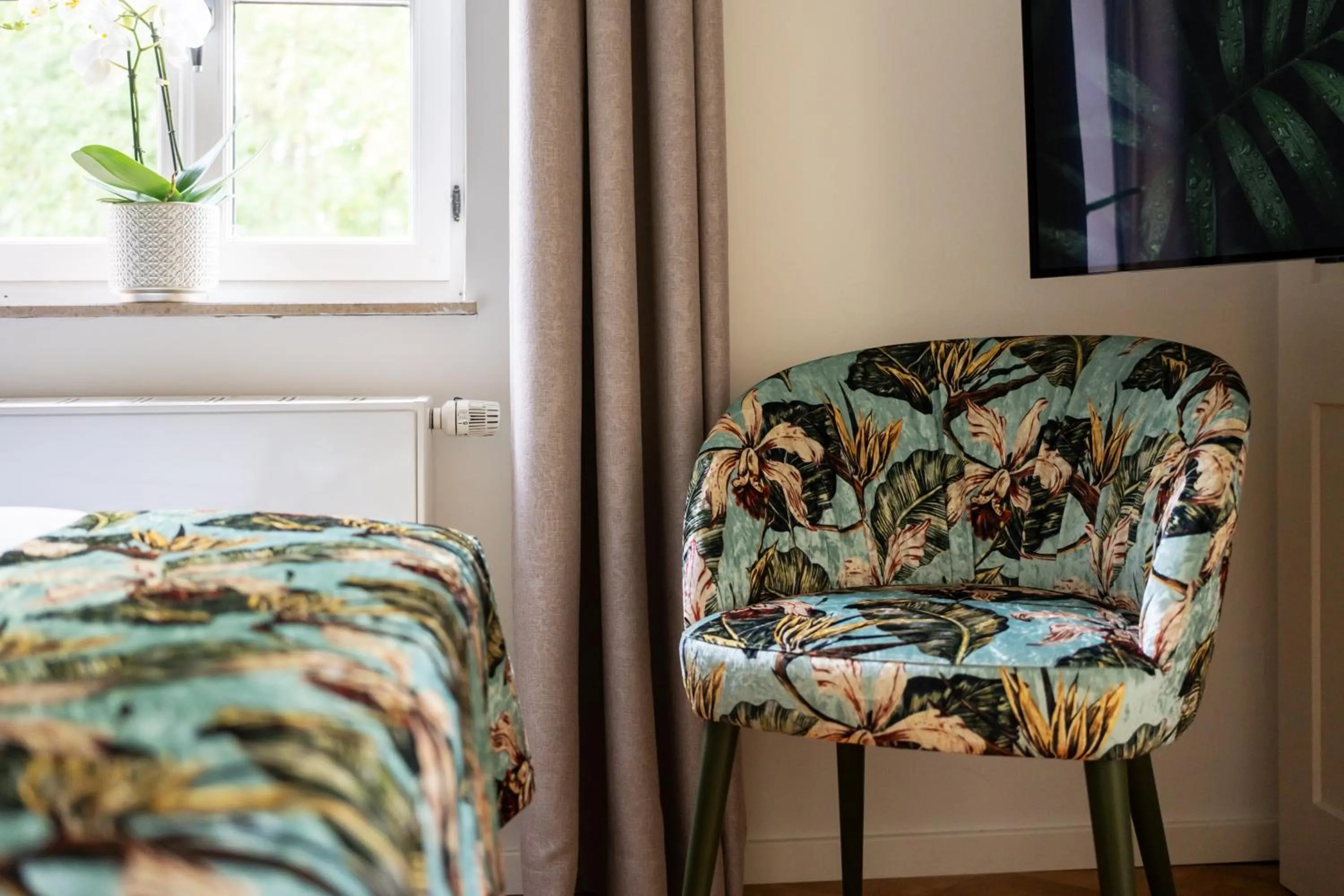 Decorative detail, Bed in SCHLOSSRESIDENZ - Boutique Apartments & Hotel Suiten