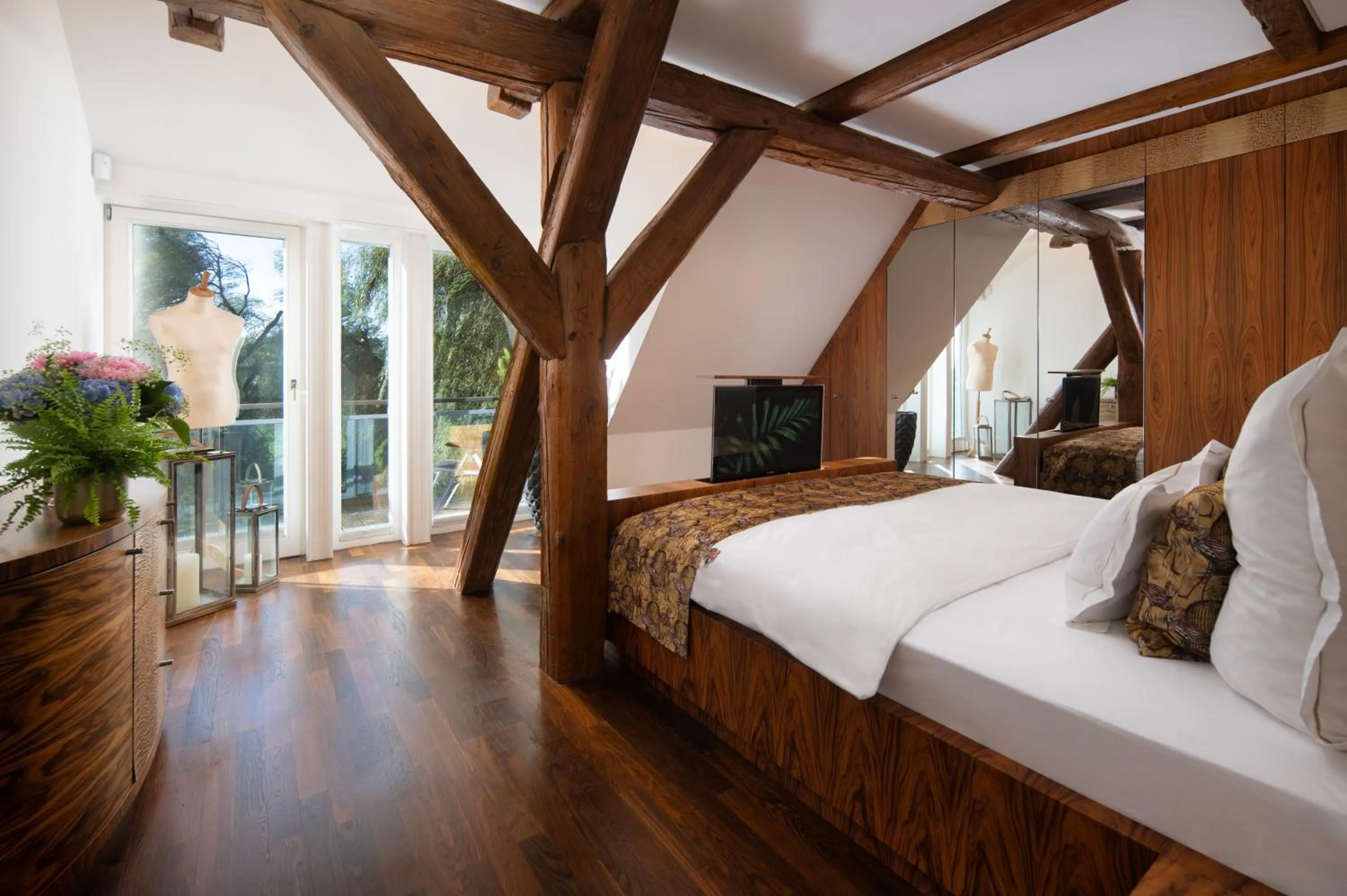 Bed in SCHLOSSRESIDENZ - Boutique Apartments & Hotel Suiten