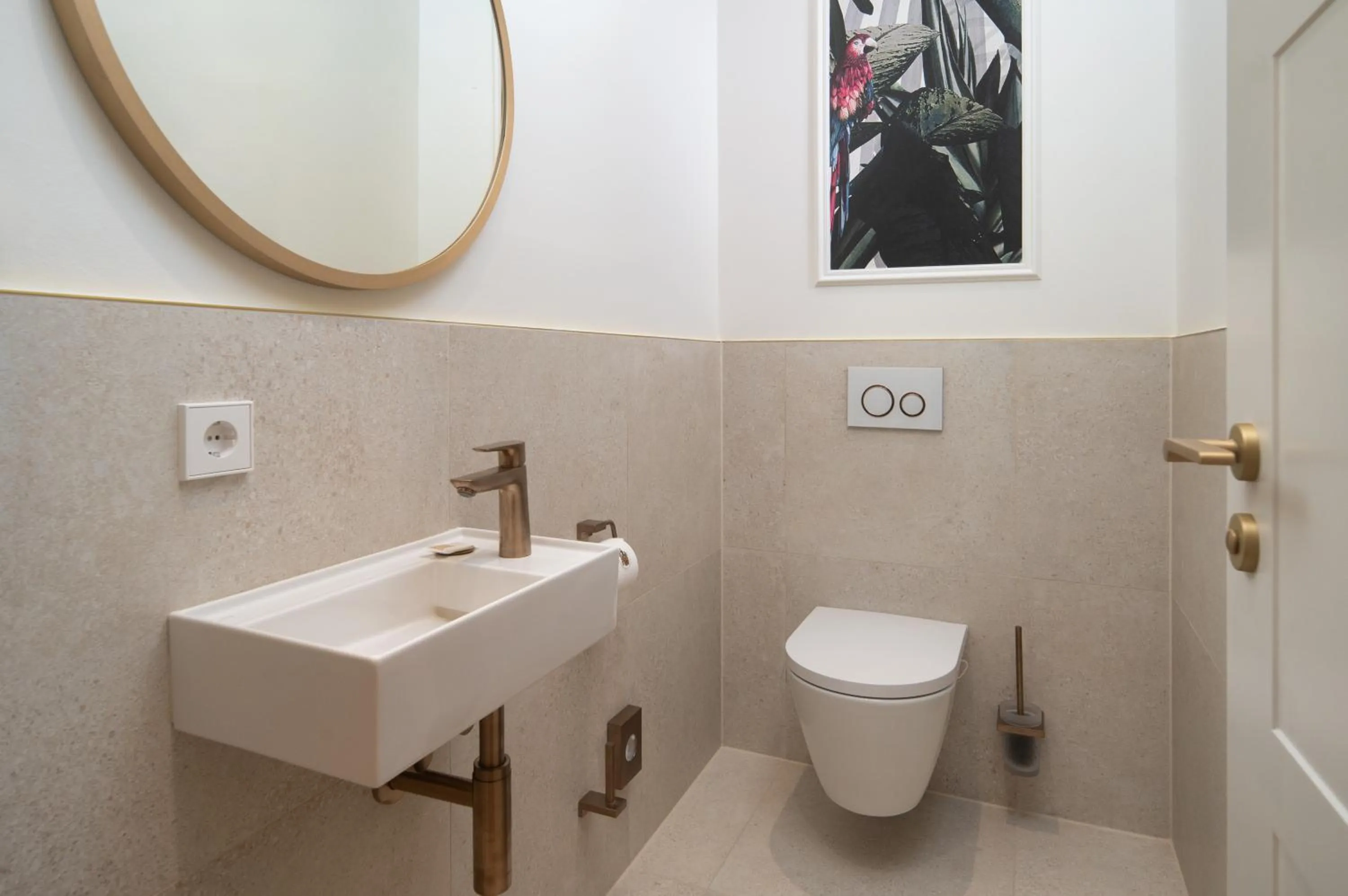 Toilet in SCHLOSSRESIDENZ - Boutique Apartments & Hotel Suiten