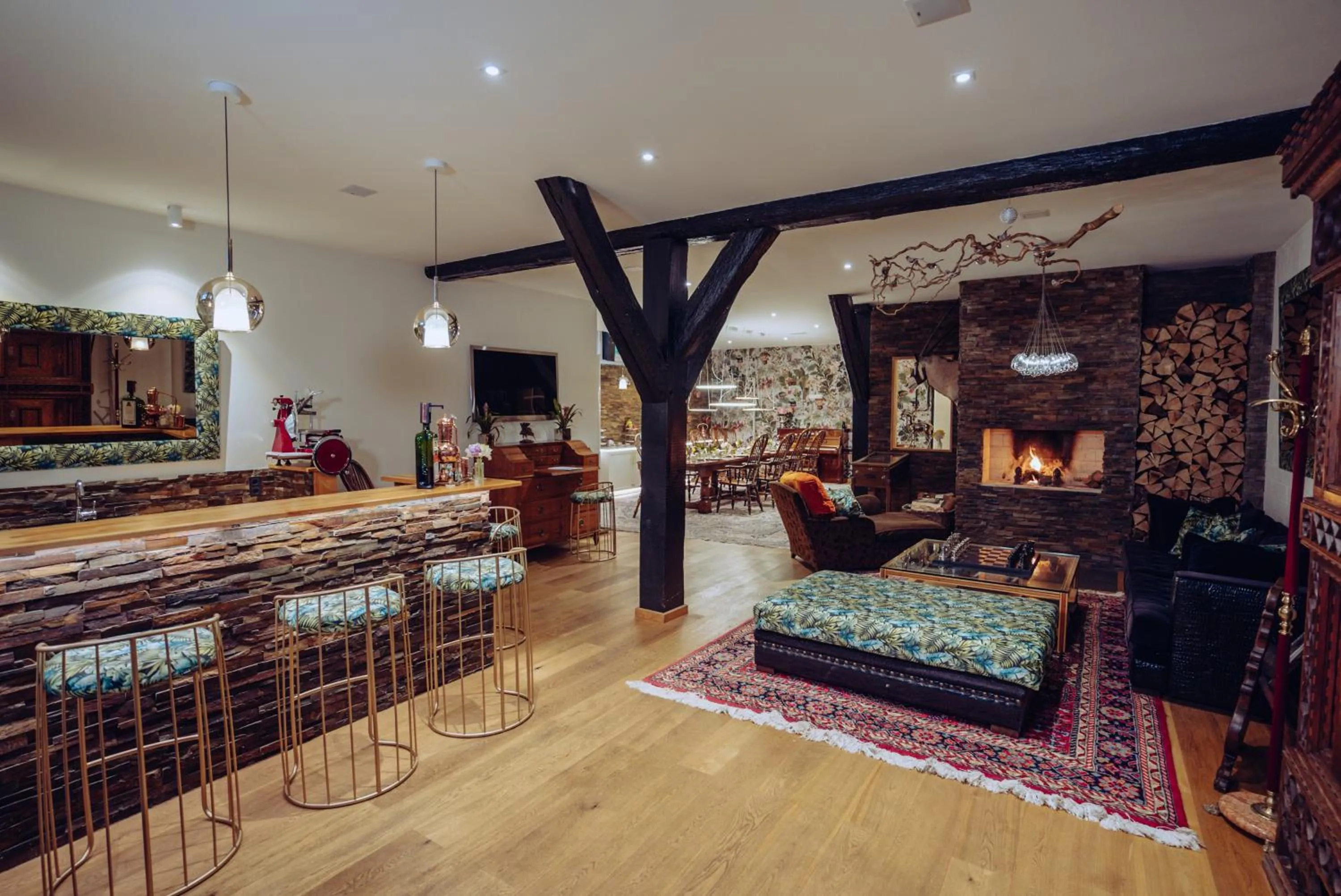 Lounge or bar in SCHLOSSRESIDENZ - Boutique Apartments & Hotel Suiten