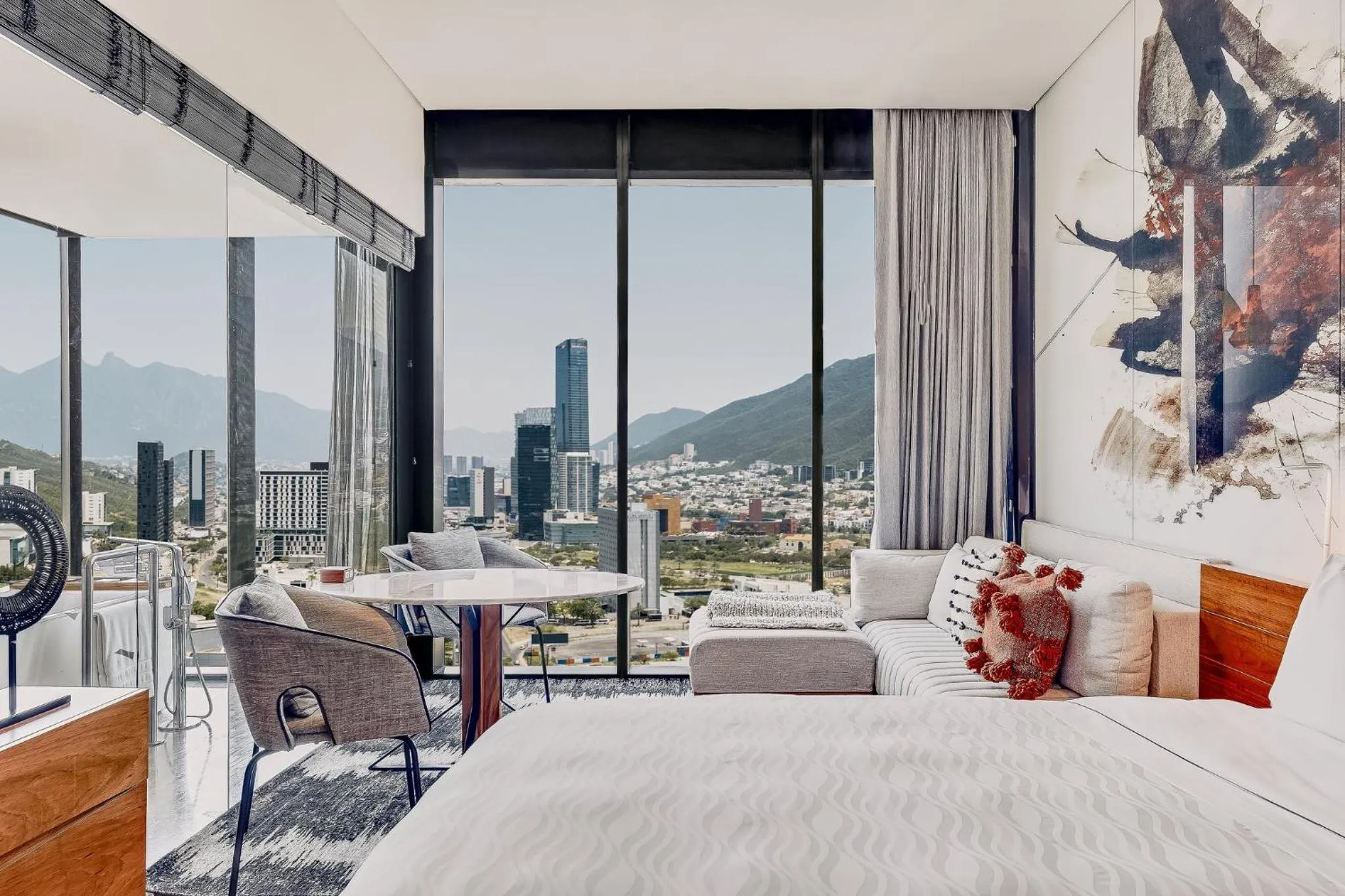 Property building in Live Aqua Monterrey