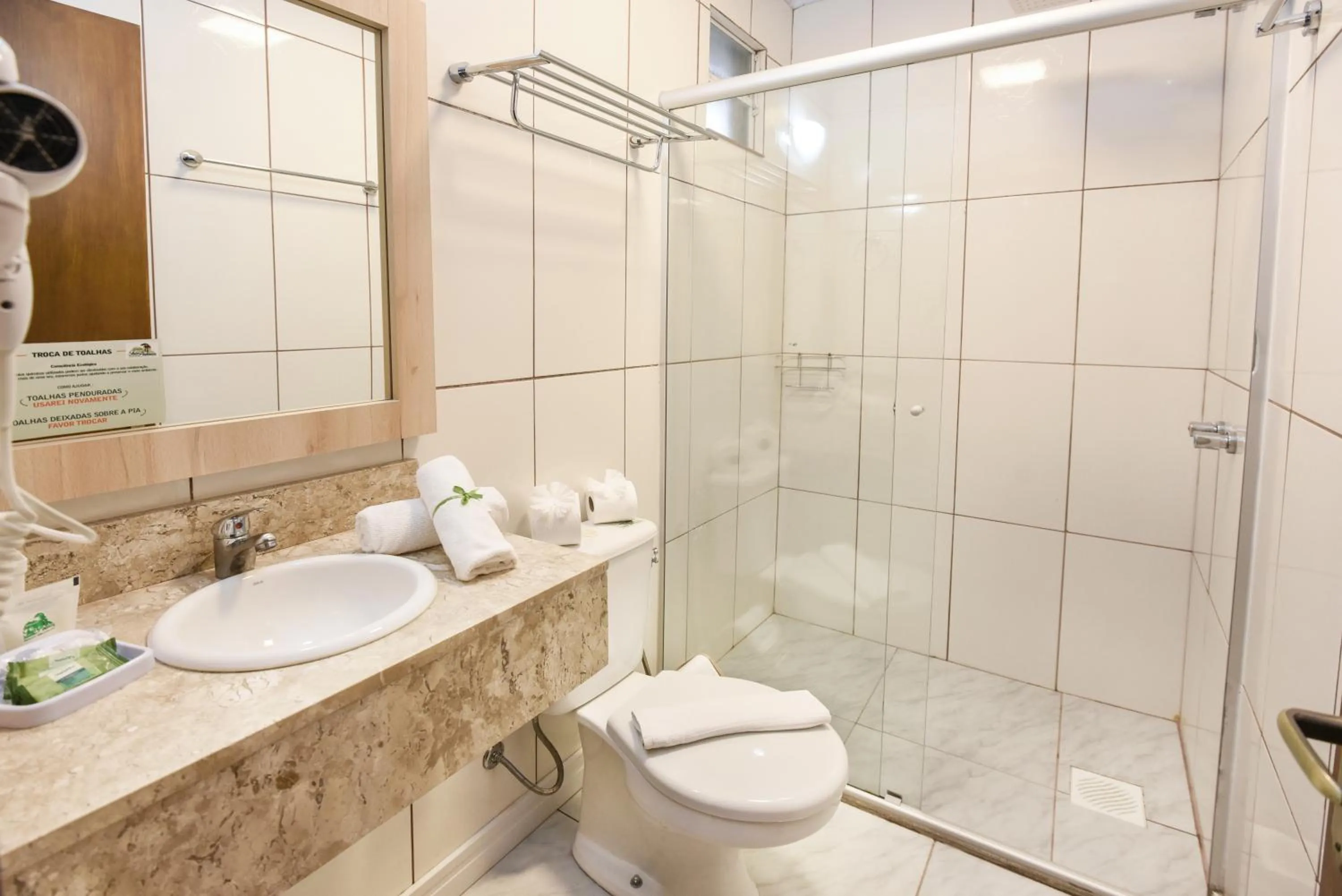 Bathroom in Pousada Três Pinheiros