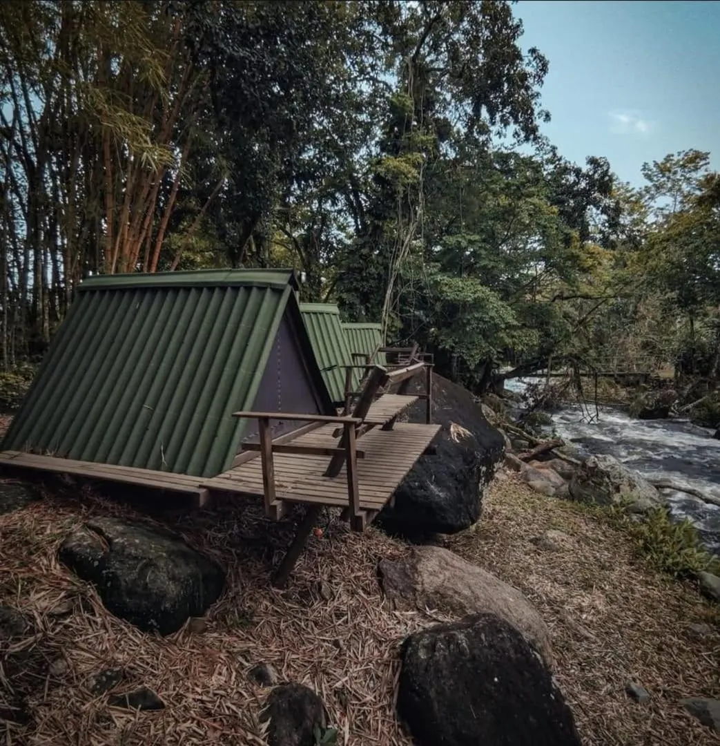 Camping & Cabanas Ilhabela