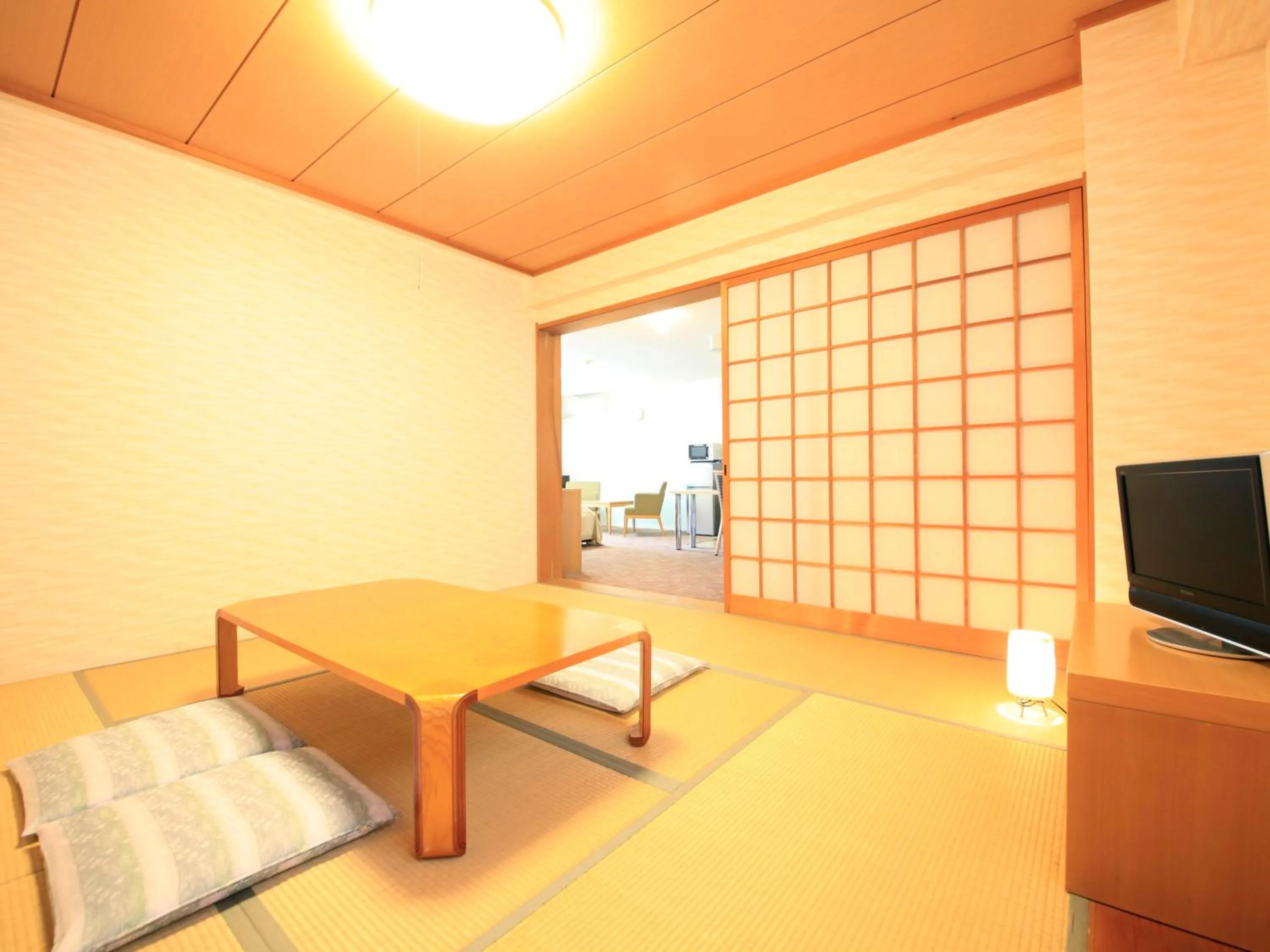 Photo of the whole room in Reyzenit Kinosaki Suite VILLA