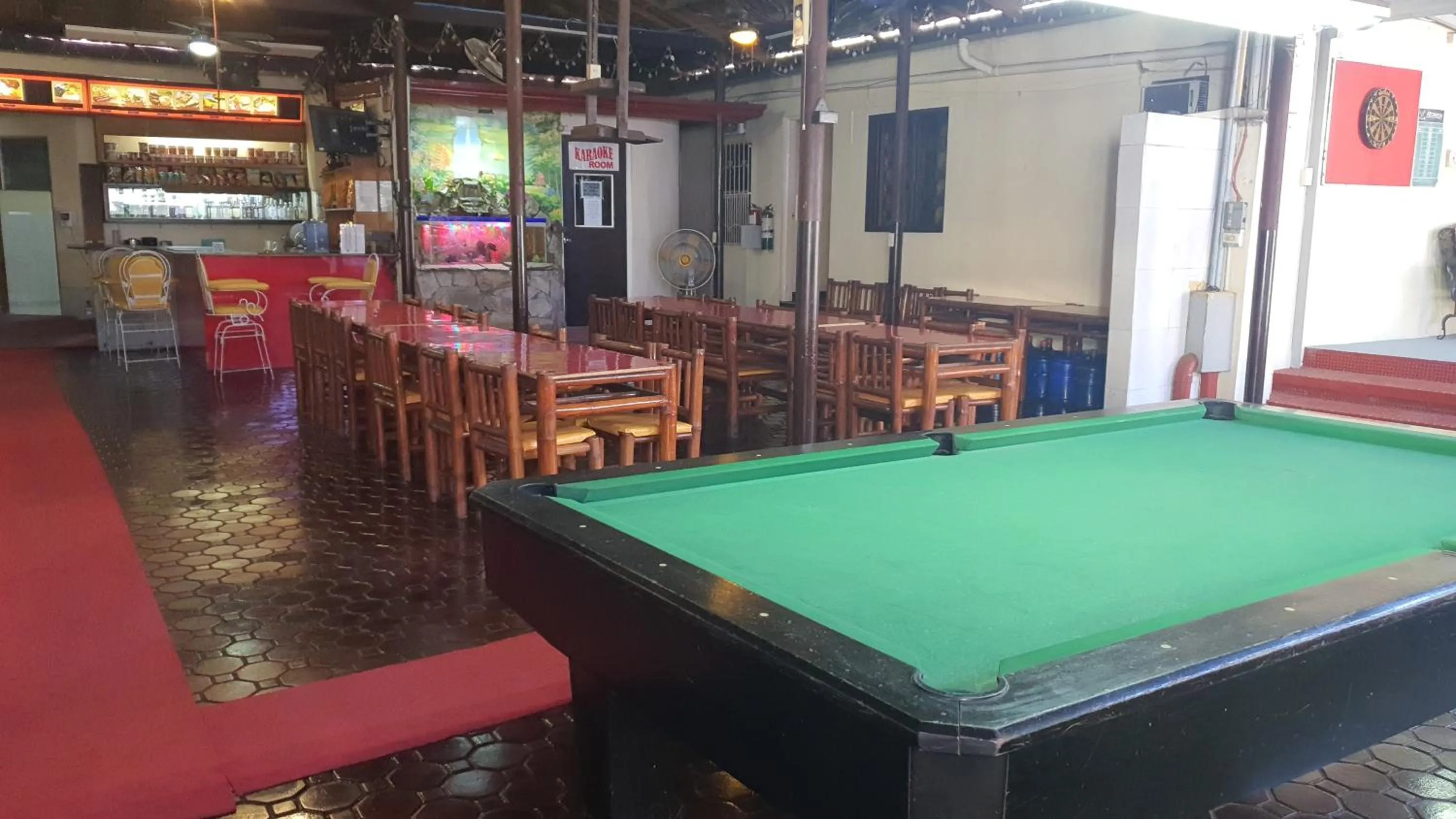Billiard in Cool Martin Family Hotel and Resort