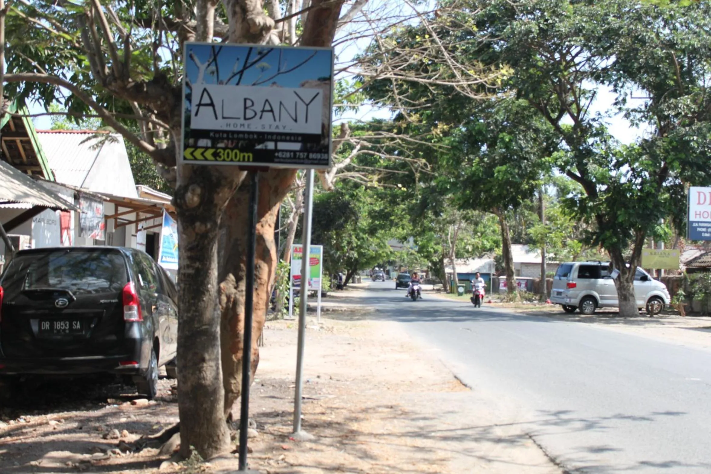 Street view in Albany Home Stay