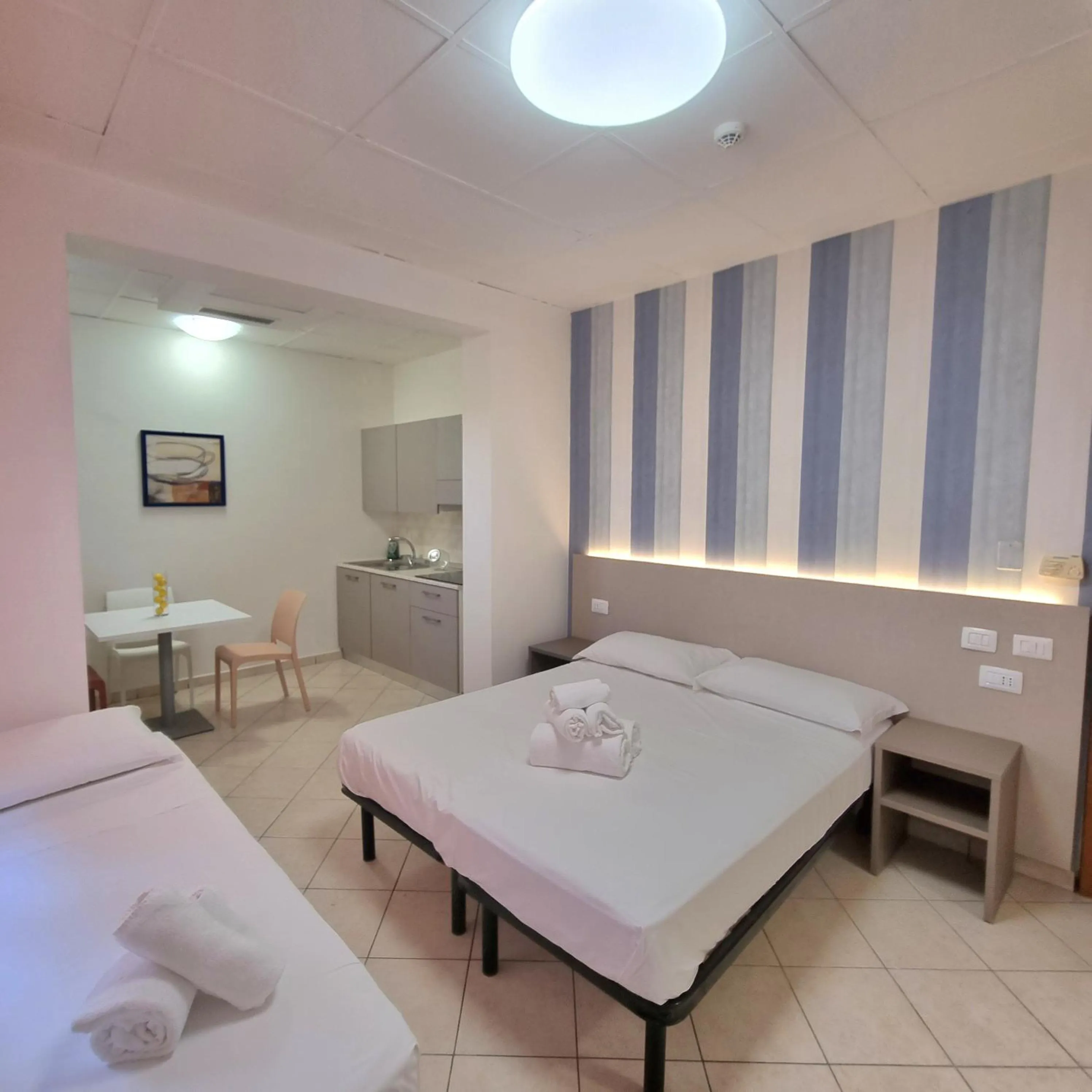 Photo of the whole room, Bed in Residence Mare