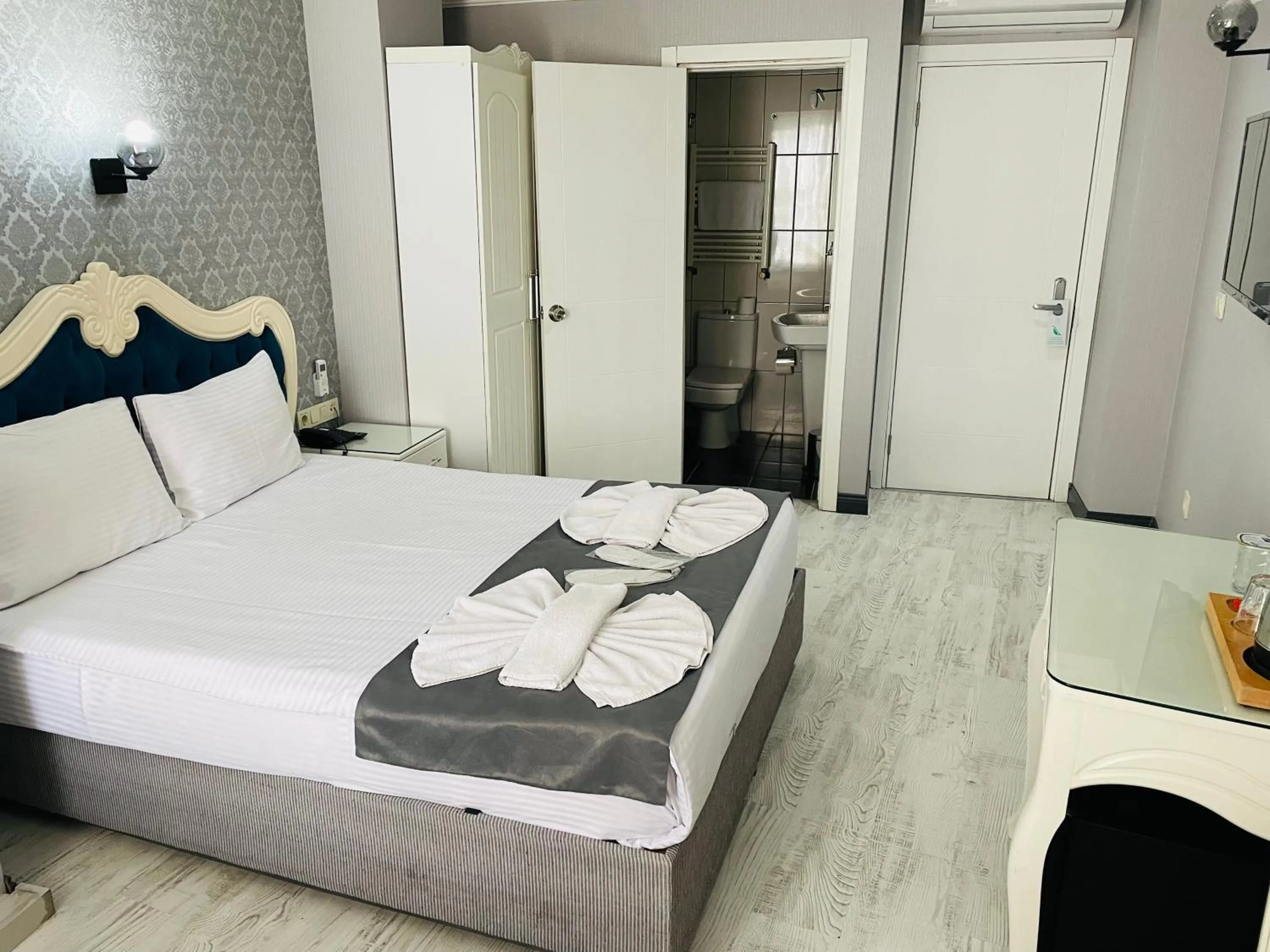 Bed in Old City Viva Hotel