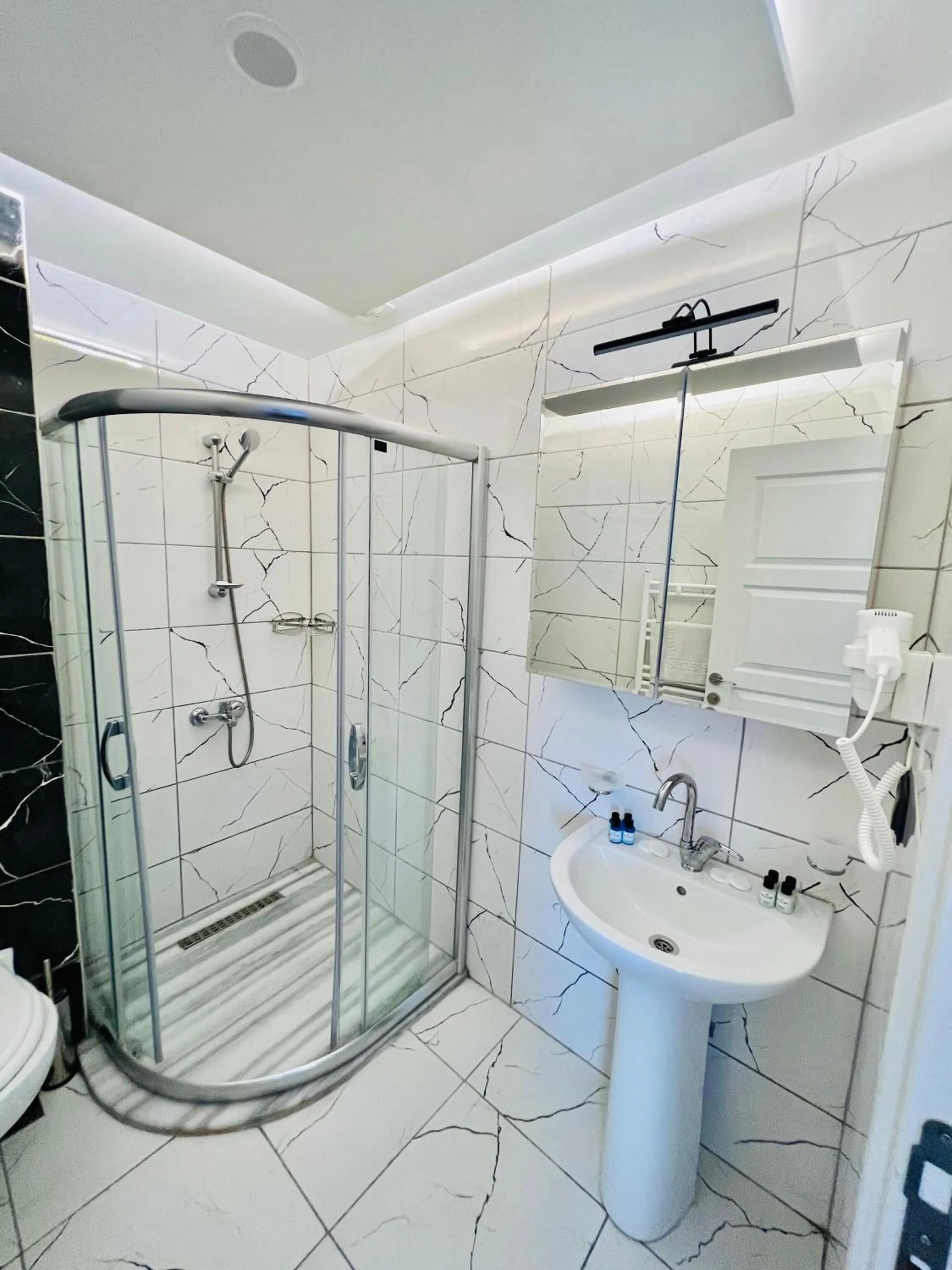 Bathroom in Old City Viva Hotel