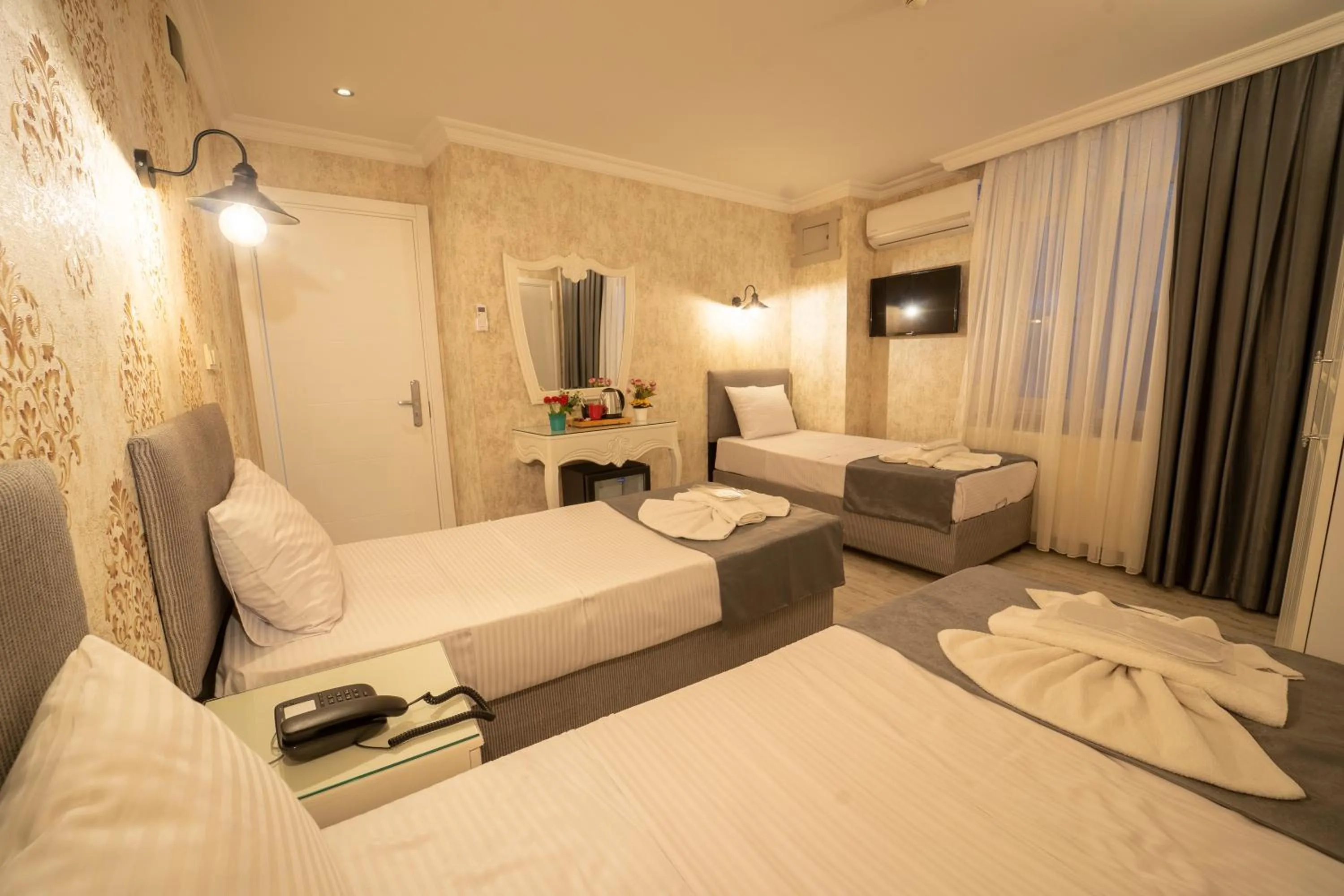 Bed in Old City Viva Hotel