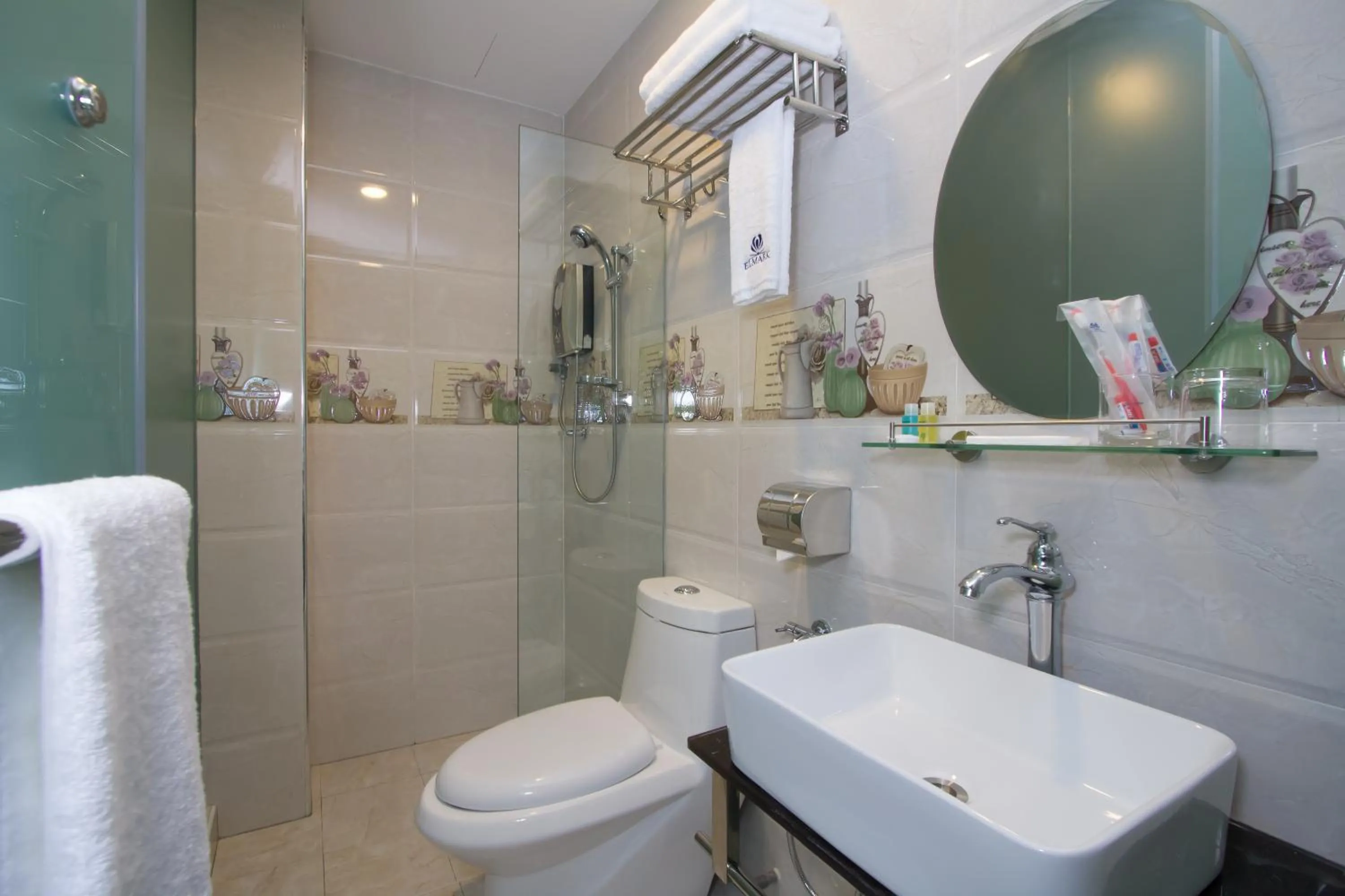 Bathroom in Elmark Hotel Johor