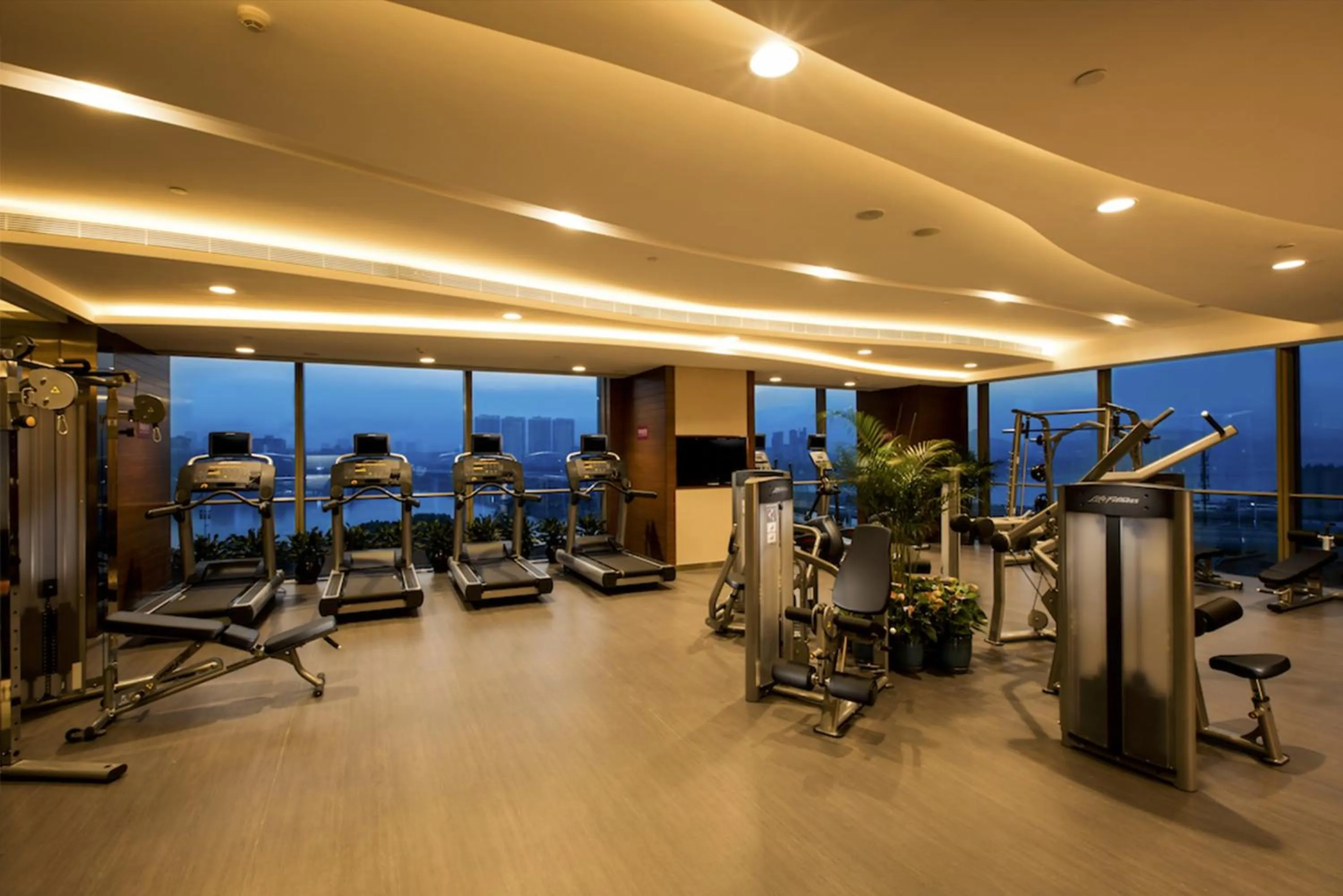 Fitness centre/facilities in Crowne Plaza Fuzhou Riverside by IHG