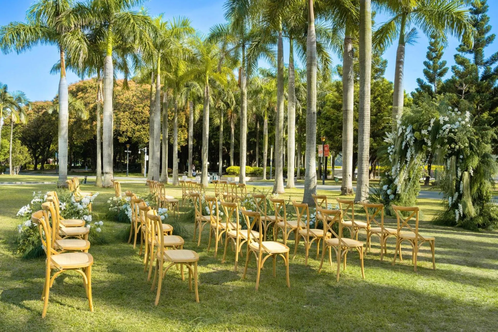 Meeting/conference room in Crowne Plaza Fuzhou Riverside by IHG