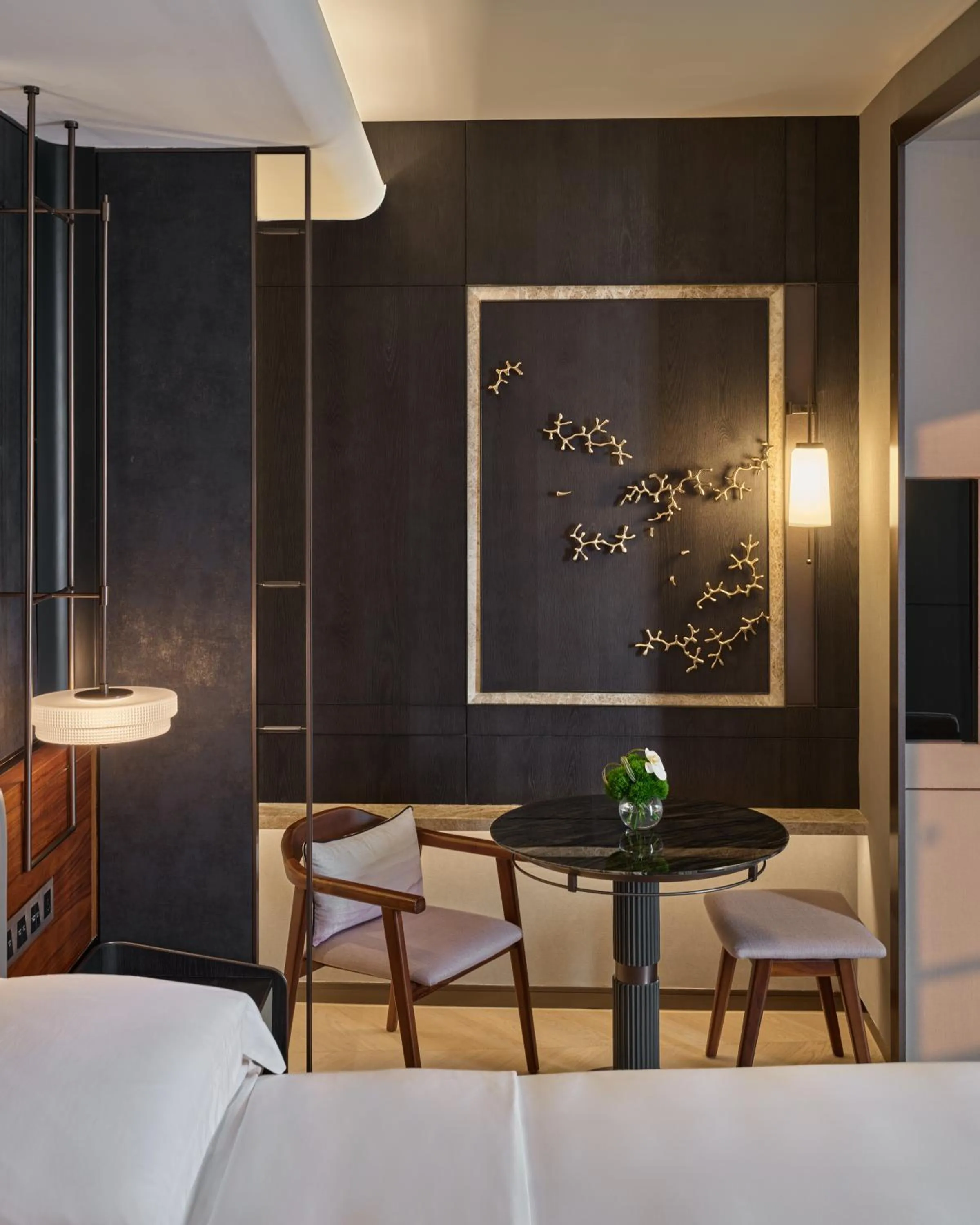 Seating area, Bed in InterContinental Haikou Seaview by IHG