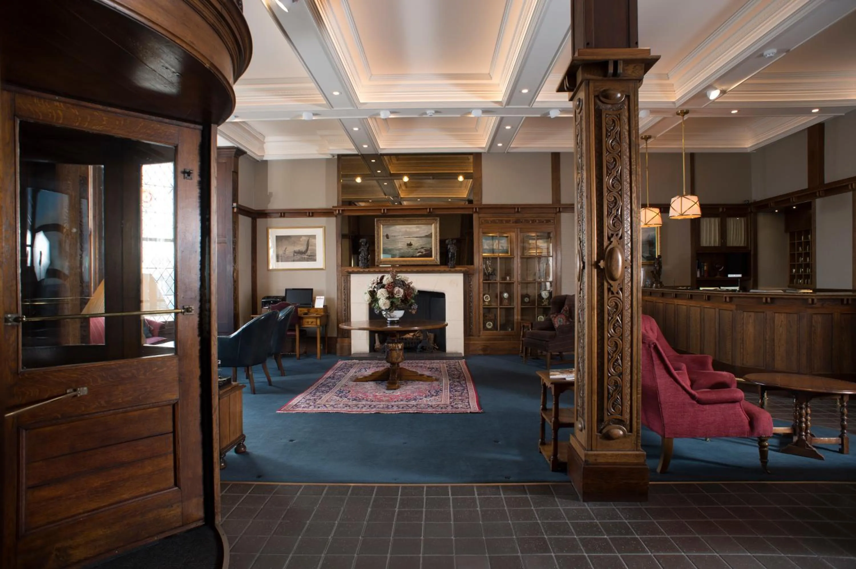 Lobby or reception in Regency Hotel