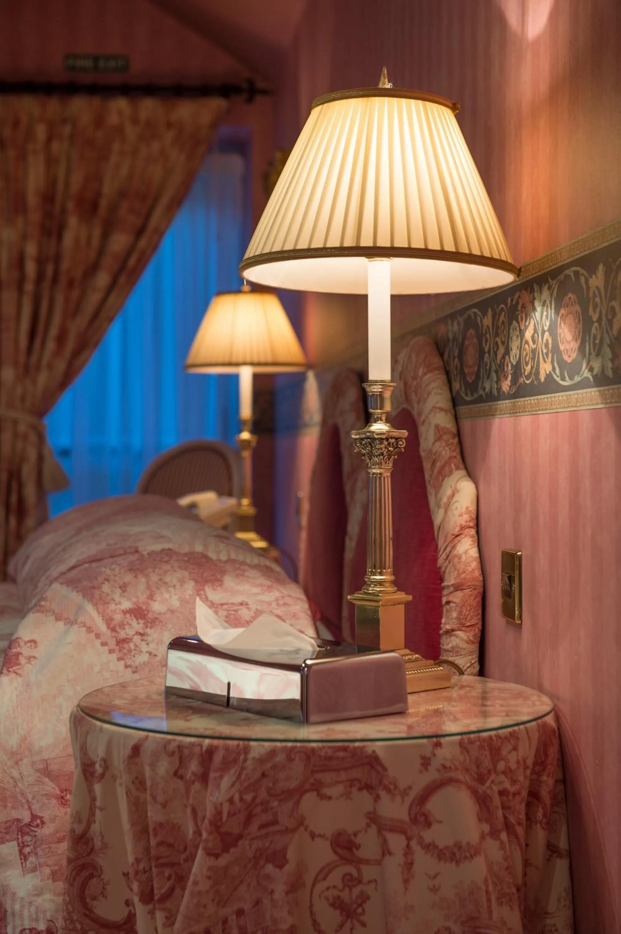 Bedroom, Bed in Regency Hotel