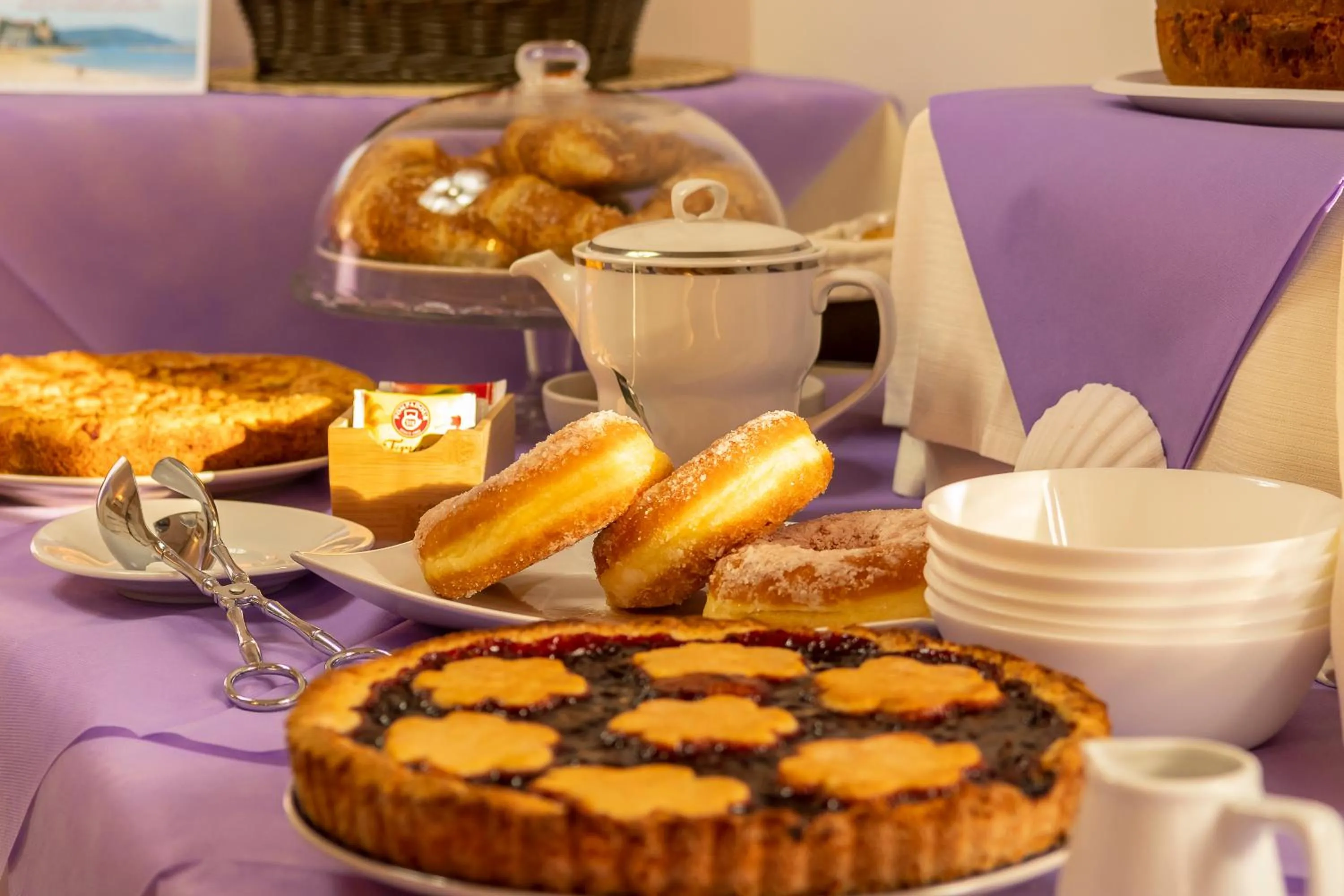 Food and drinks in B&B Posidonia