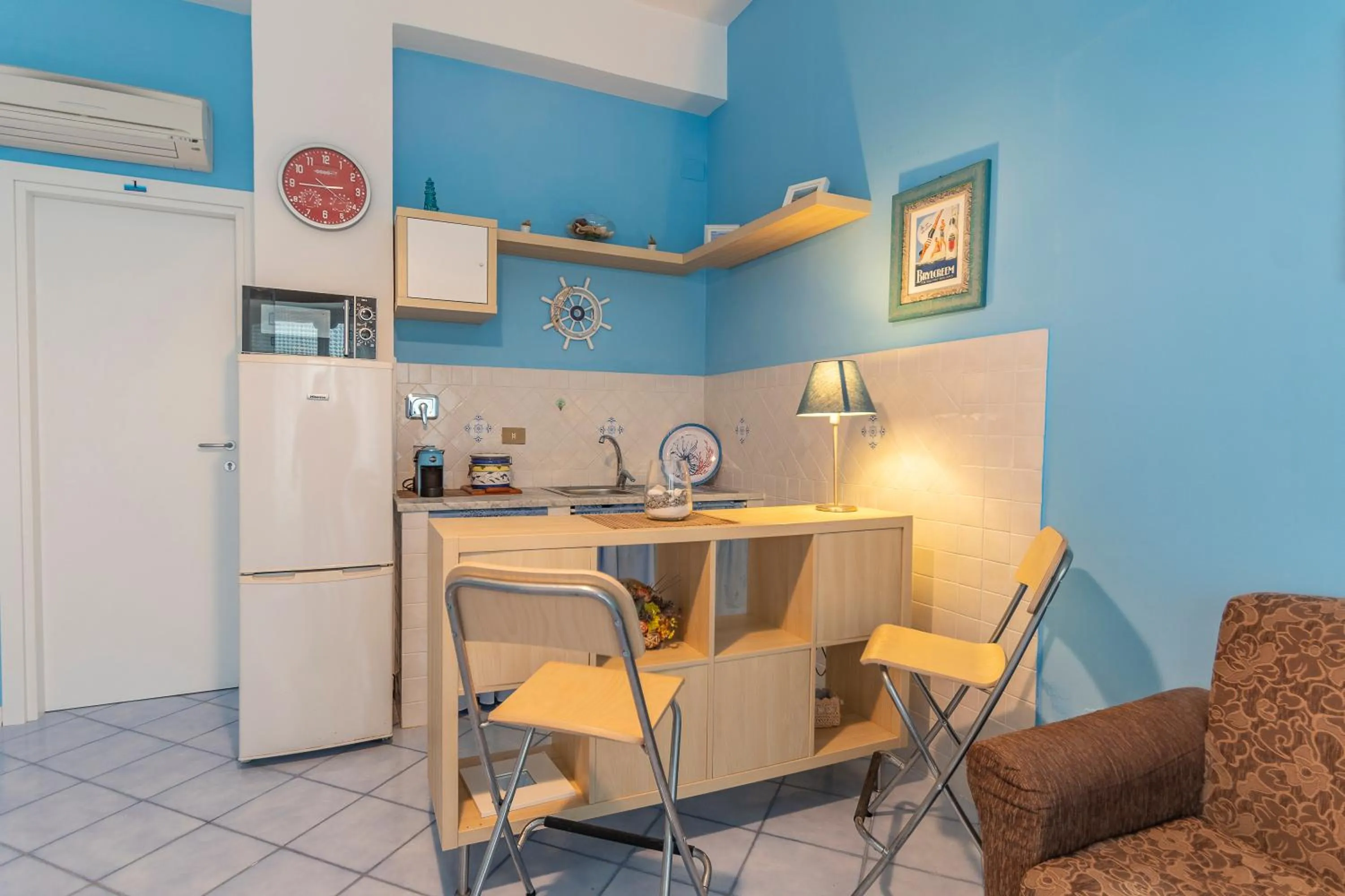 Coffee/tea facilities in B&B Posidonia