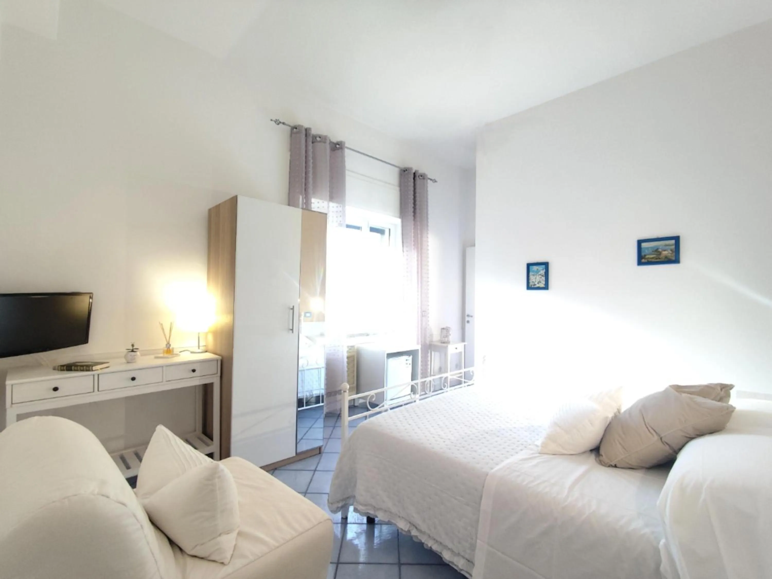 Bed in B&B Posidonia