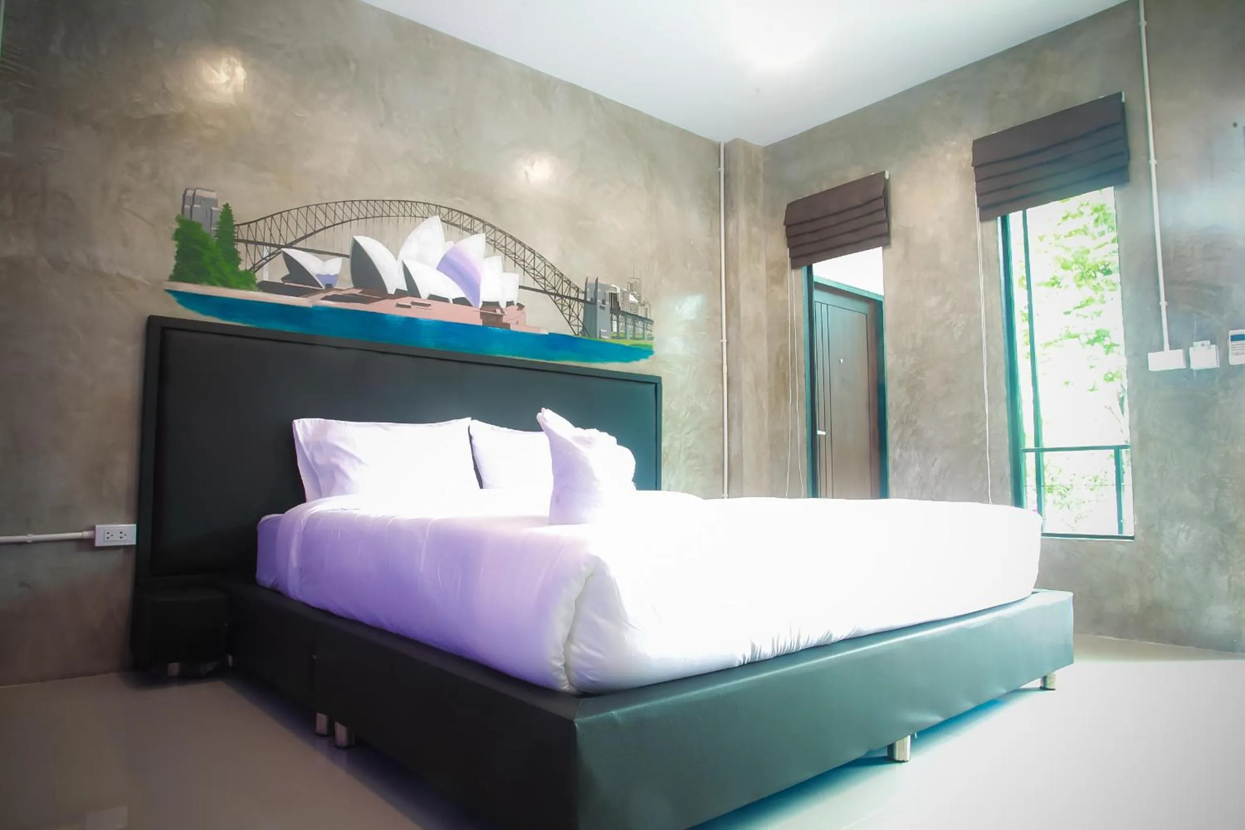 Photo of the whole room, Bed in B-Cozy Hotel