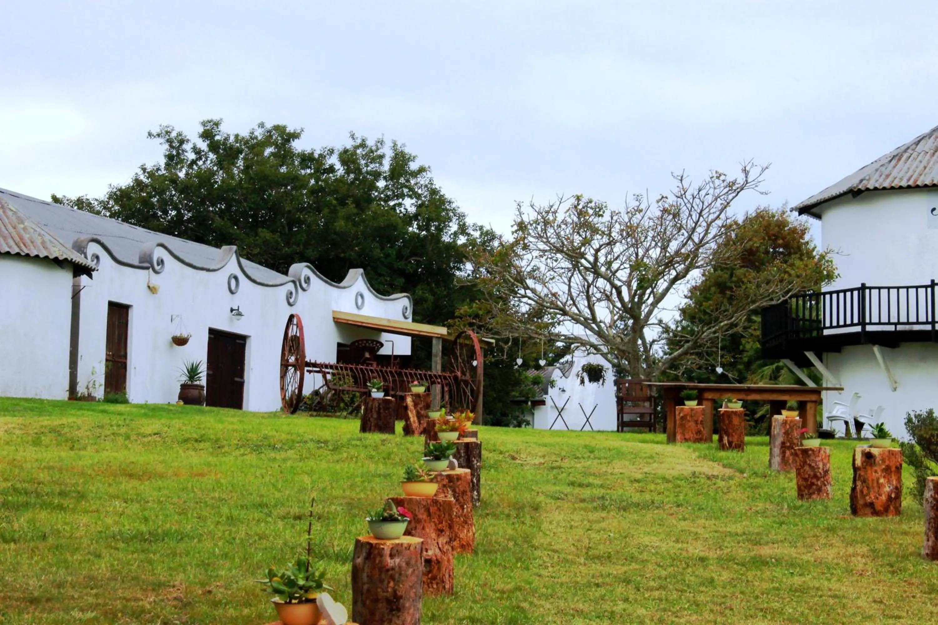 Garden in Bella Manga Country Escape