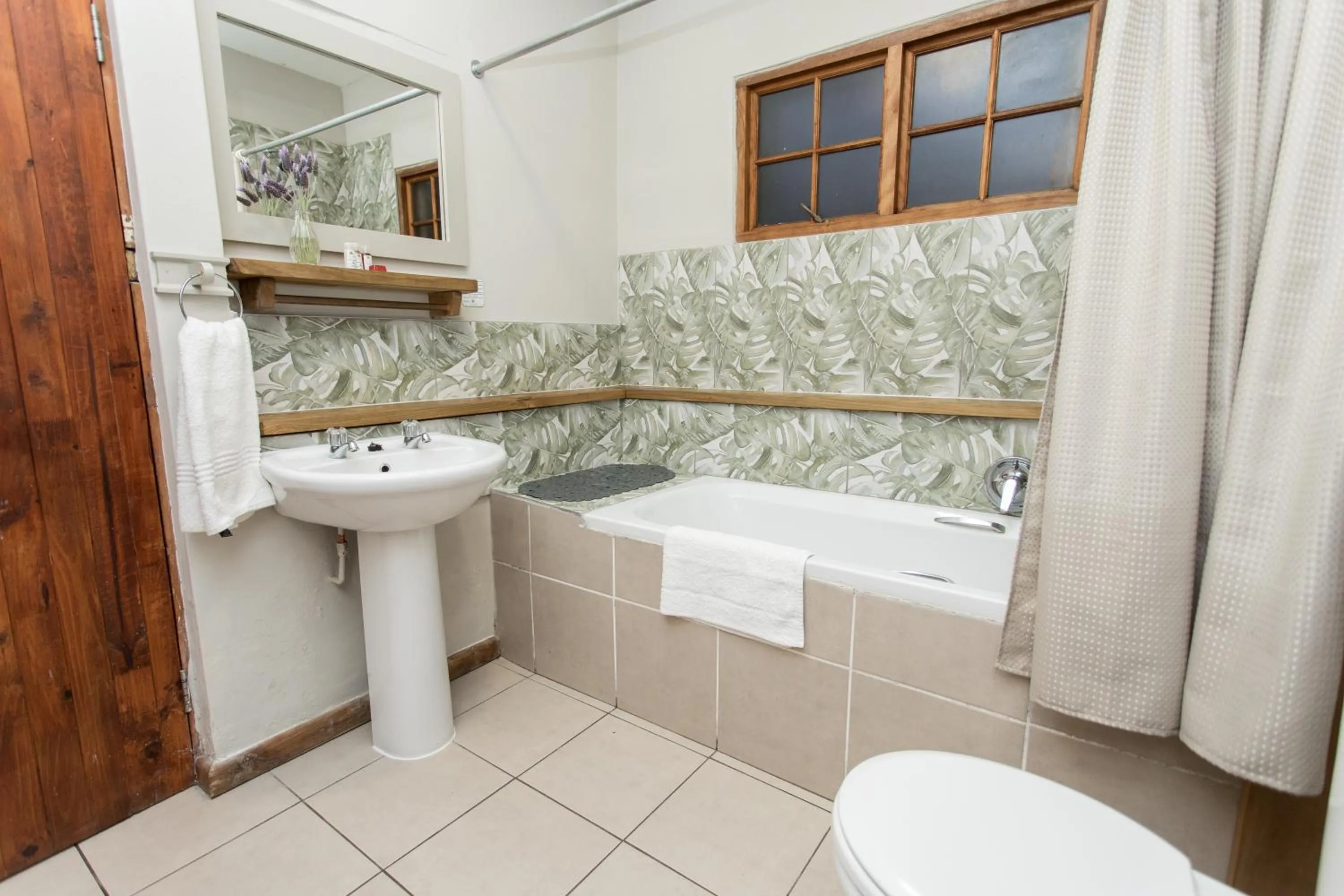 Bath in Bella Manga Country Escape