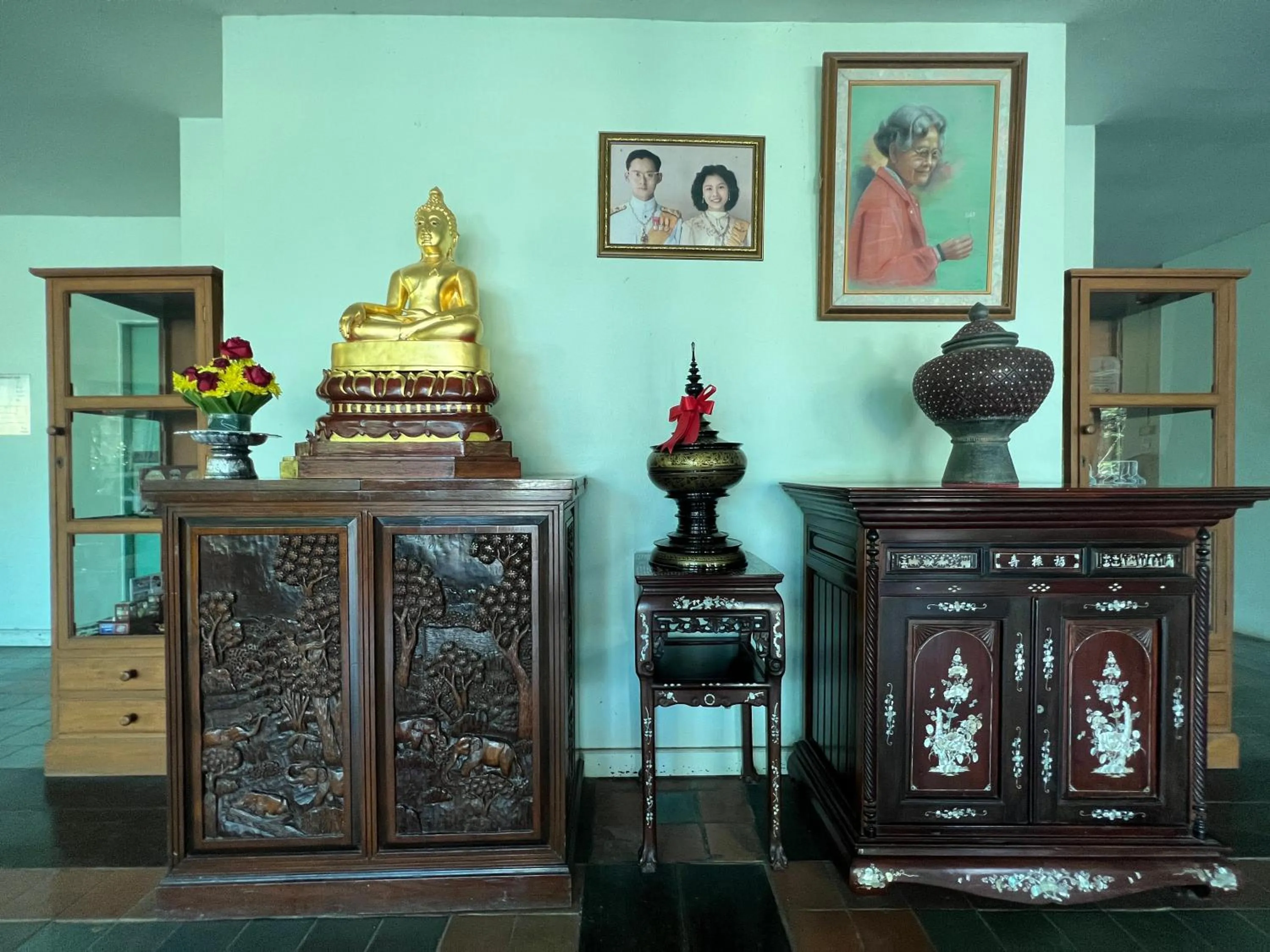 Lobby or reception in A Hotel Budget