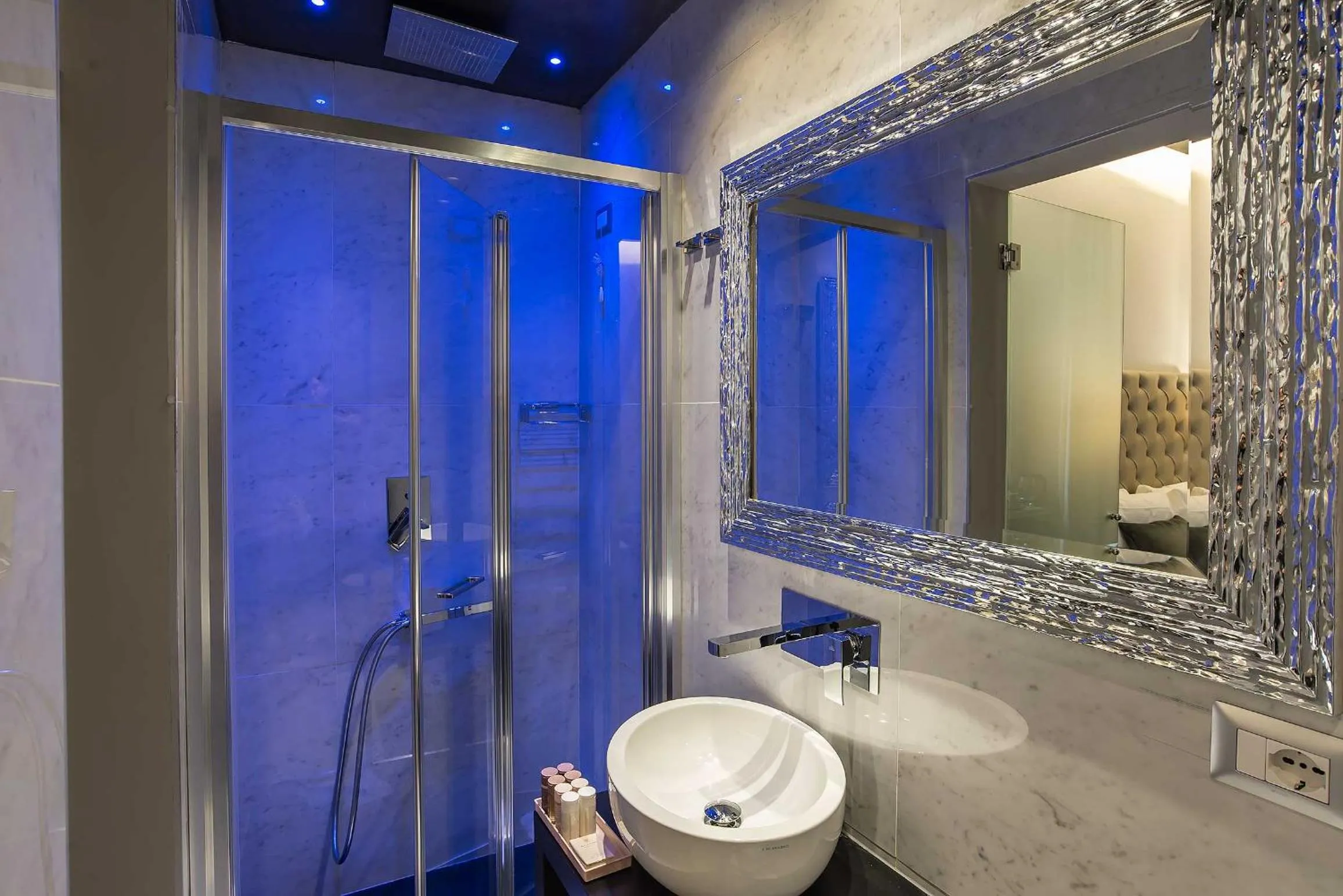 Bathroom in Colonna Suite Del Corso