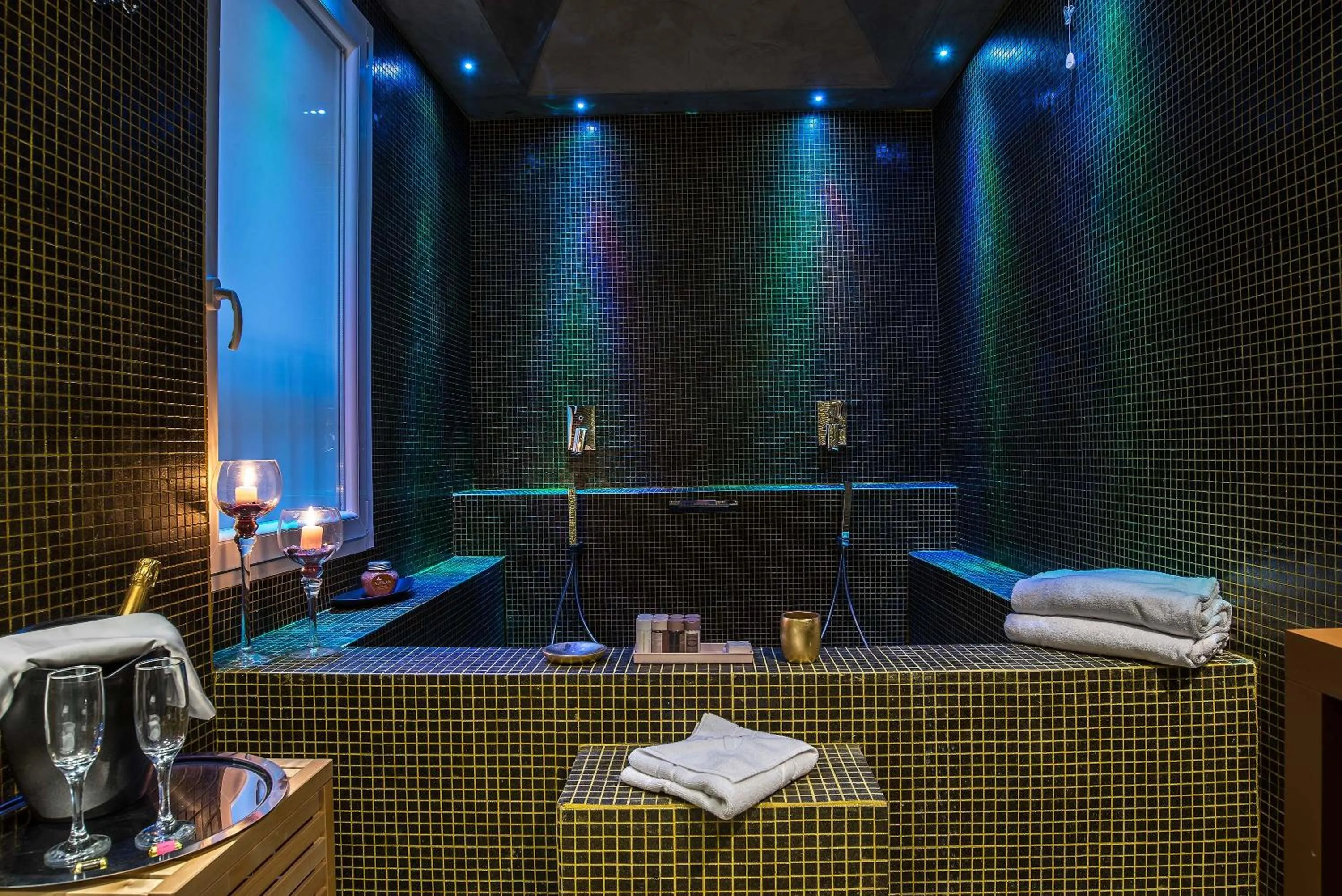 Bathroom in Colonna Suite Del Corso