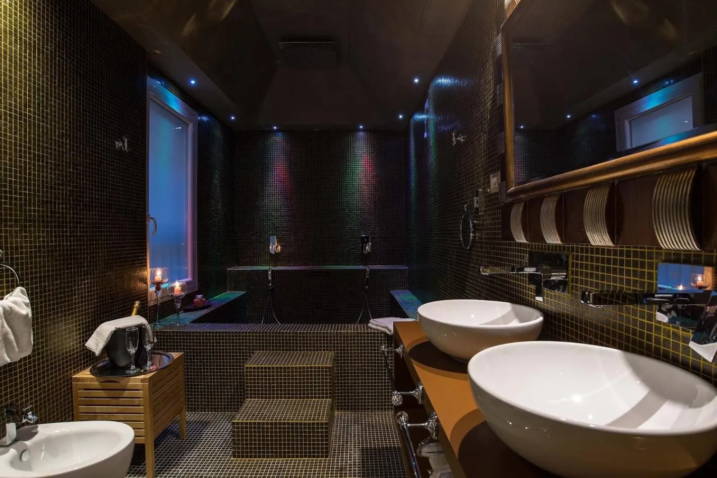 Bathroom in Colonna Suite Del Corso