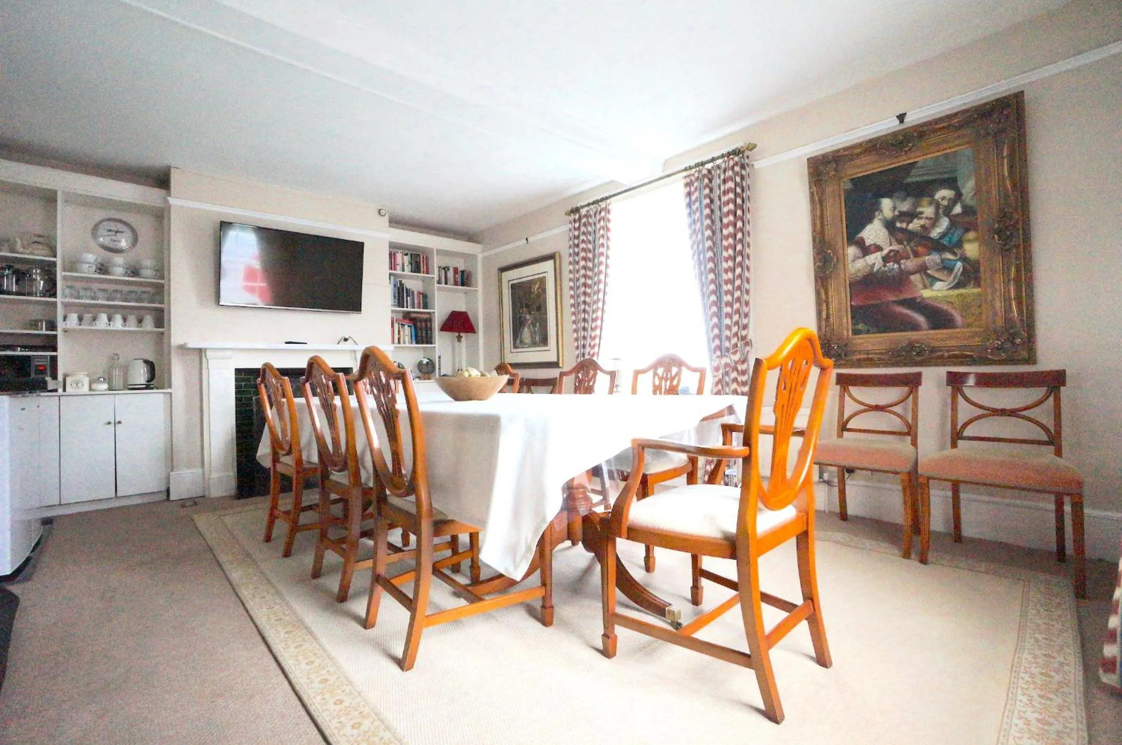 Dining area in Colthrop Manor B&B