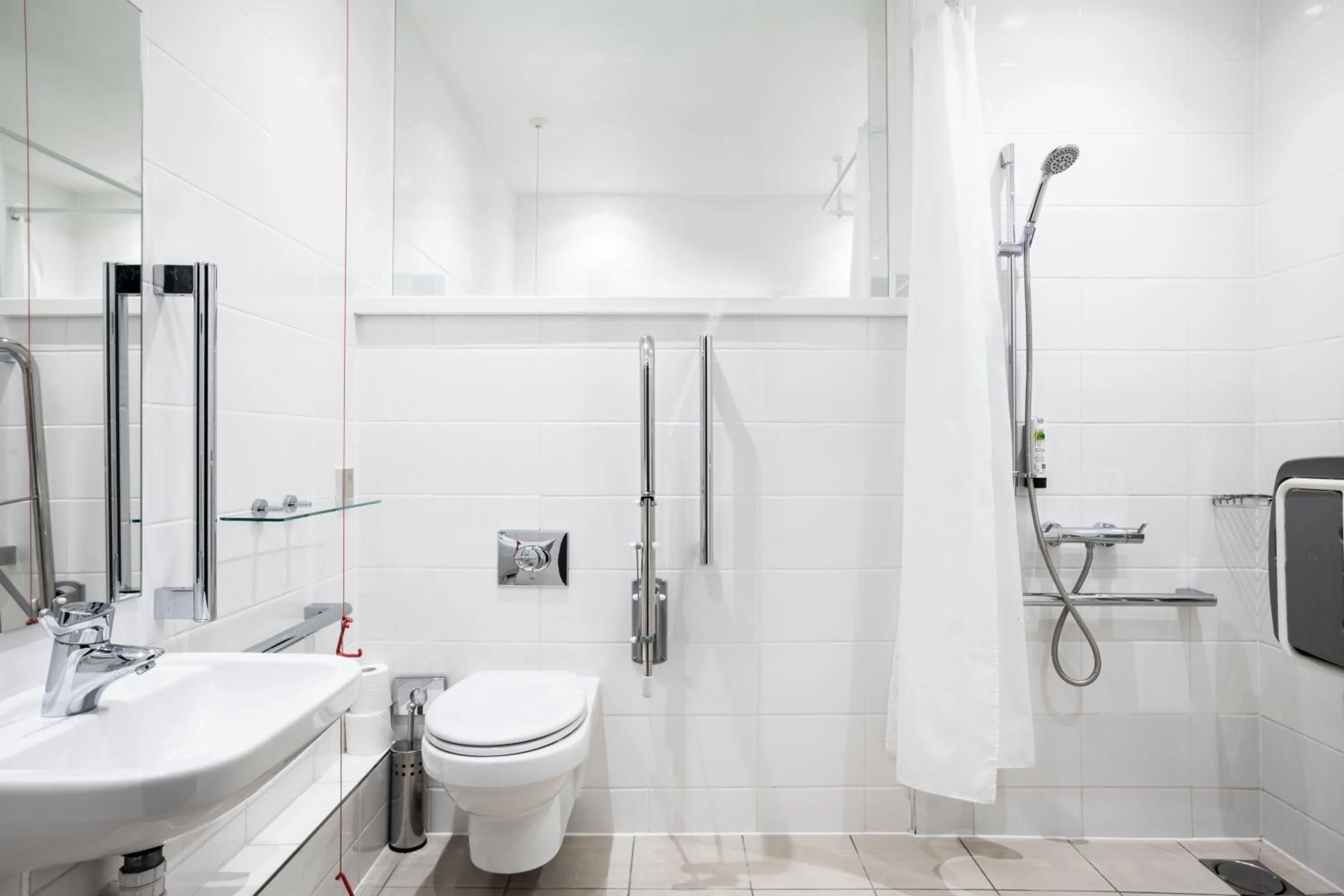 Bathroom in Point A Hotel London Canary Wharf