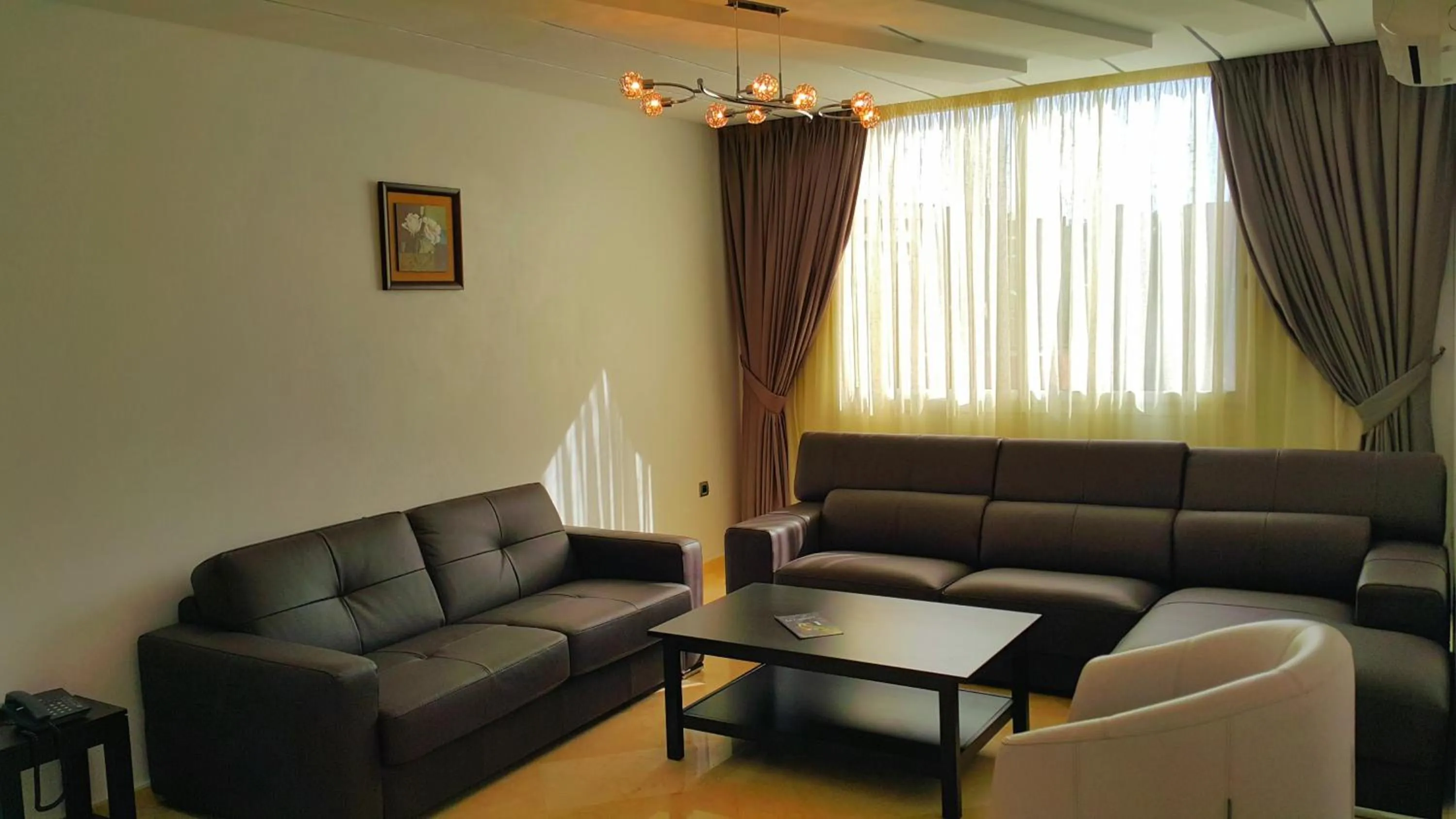 Day in Appart Hôtel Mouna