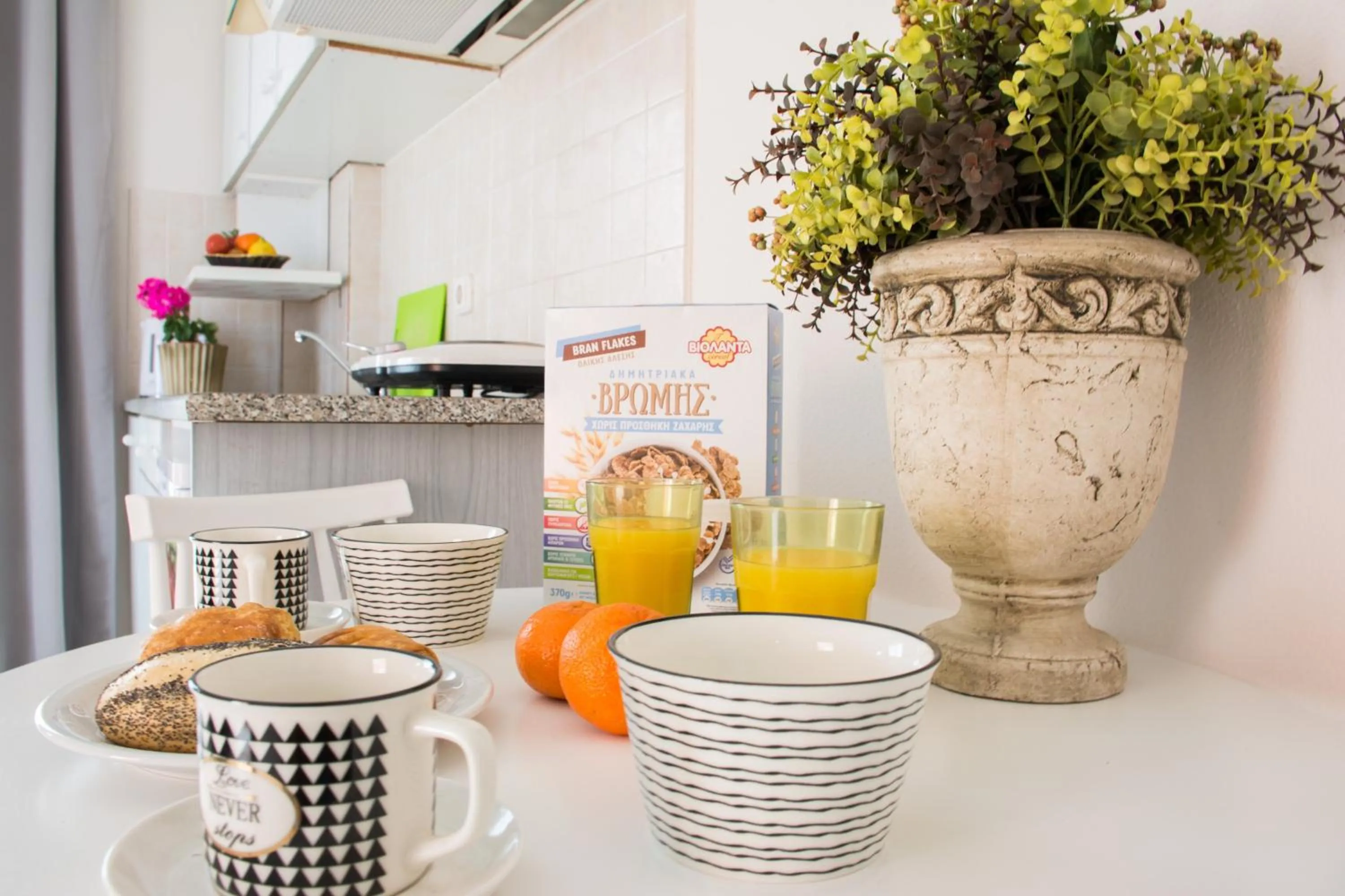 Windmill Beach Apts II by Estia