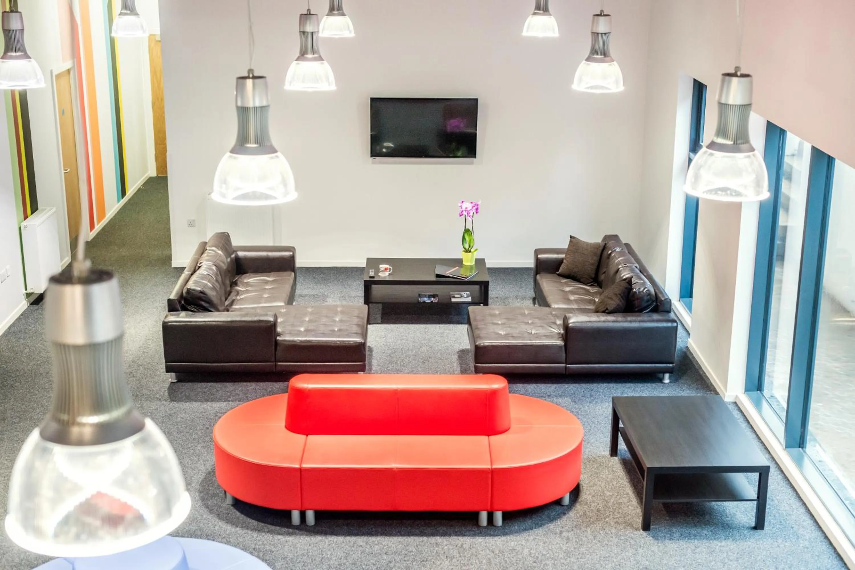 Communal lounge/ TV room in Destiny Student – Shrubhill (Campus Accommodation)
