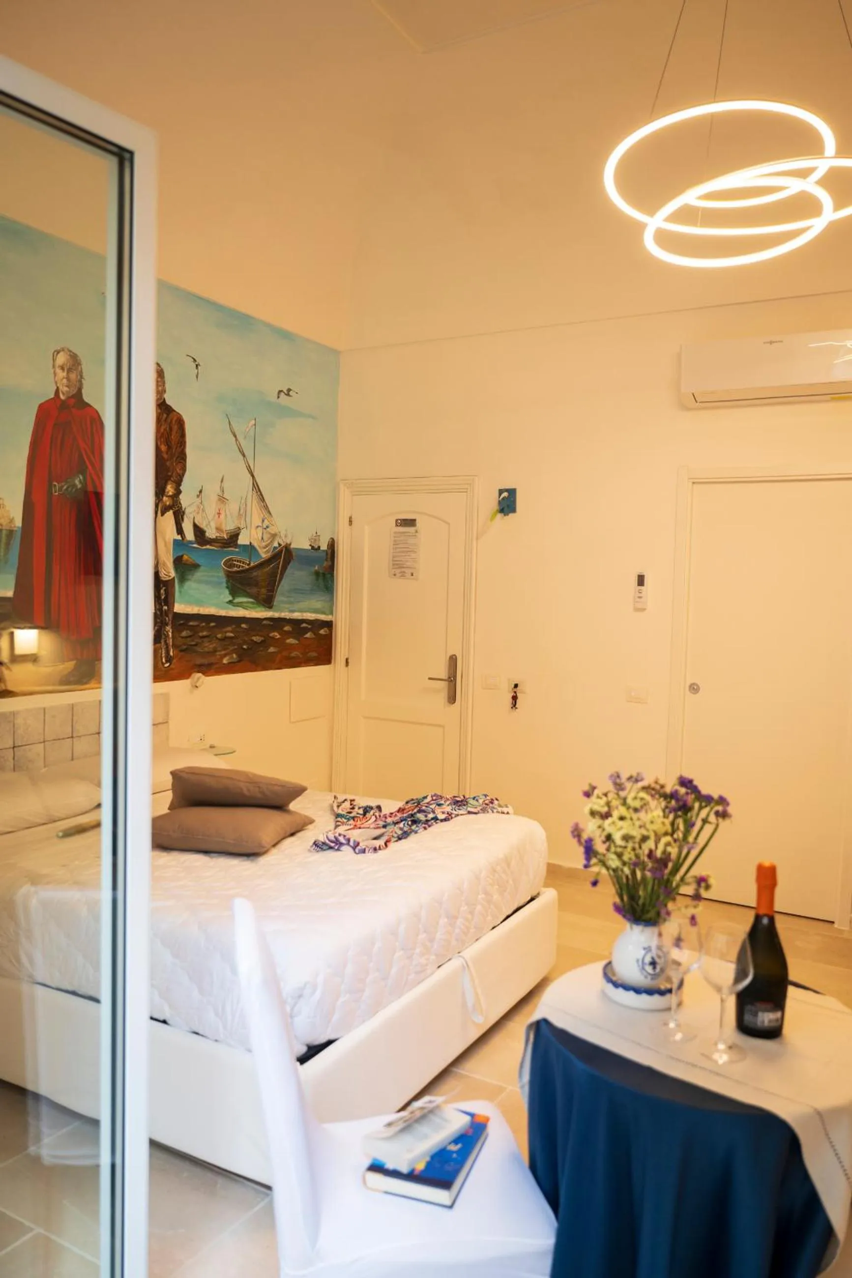 Bed in Hotel Antica Repubblica in Amalfi center at 100mt from the sea