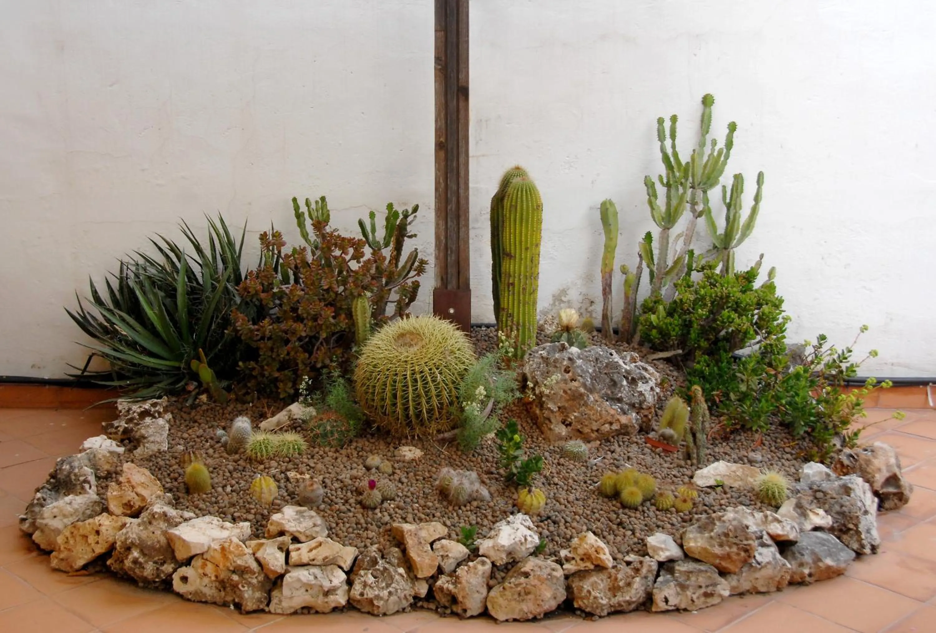 Decorative detail in Hotel Antica Repubblica in Amalfi center at 100mt from the sea
