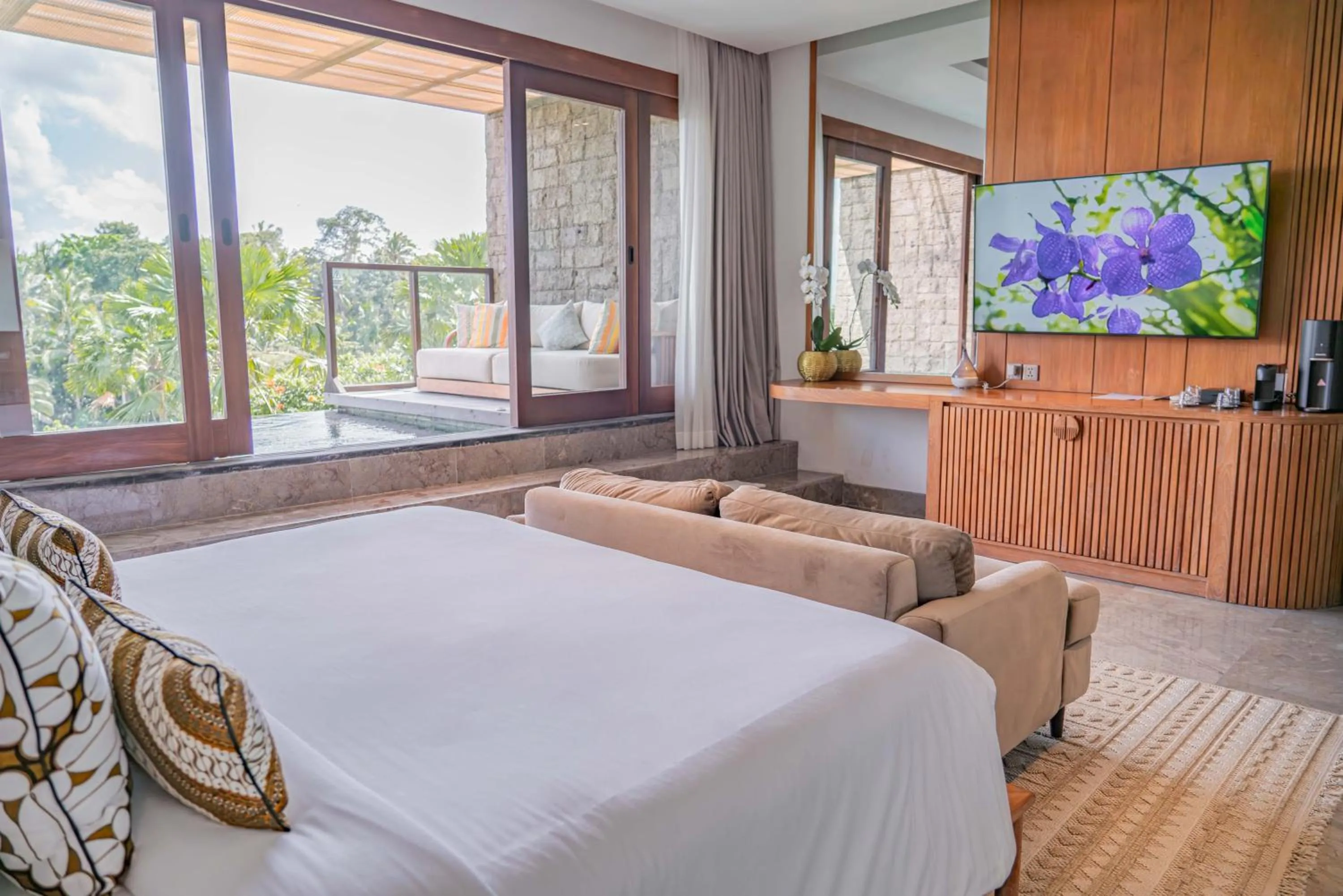 Bed in Goya Boutique Resort